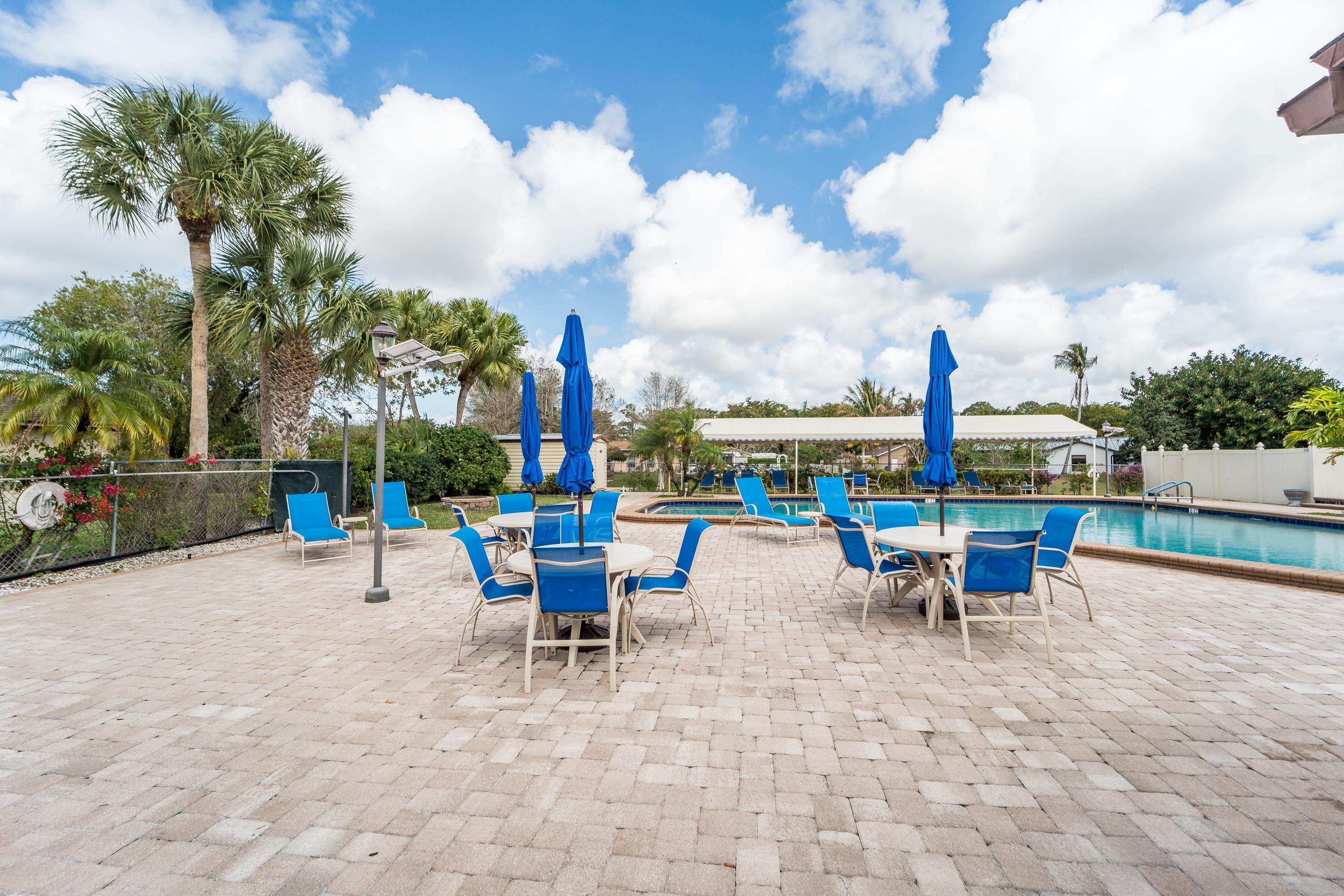 VILLAGE WALK - Residential