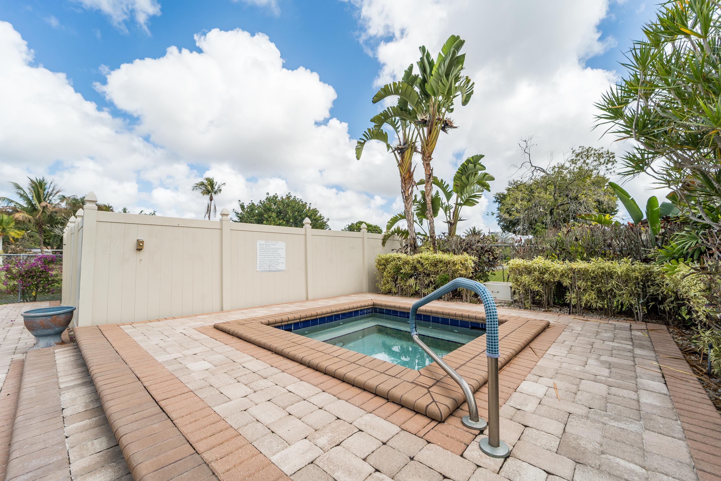 VILLAGE WALK - Residential