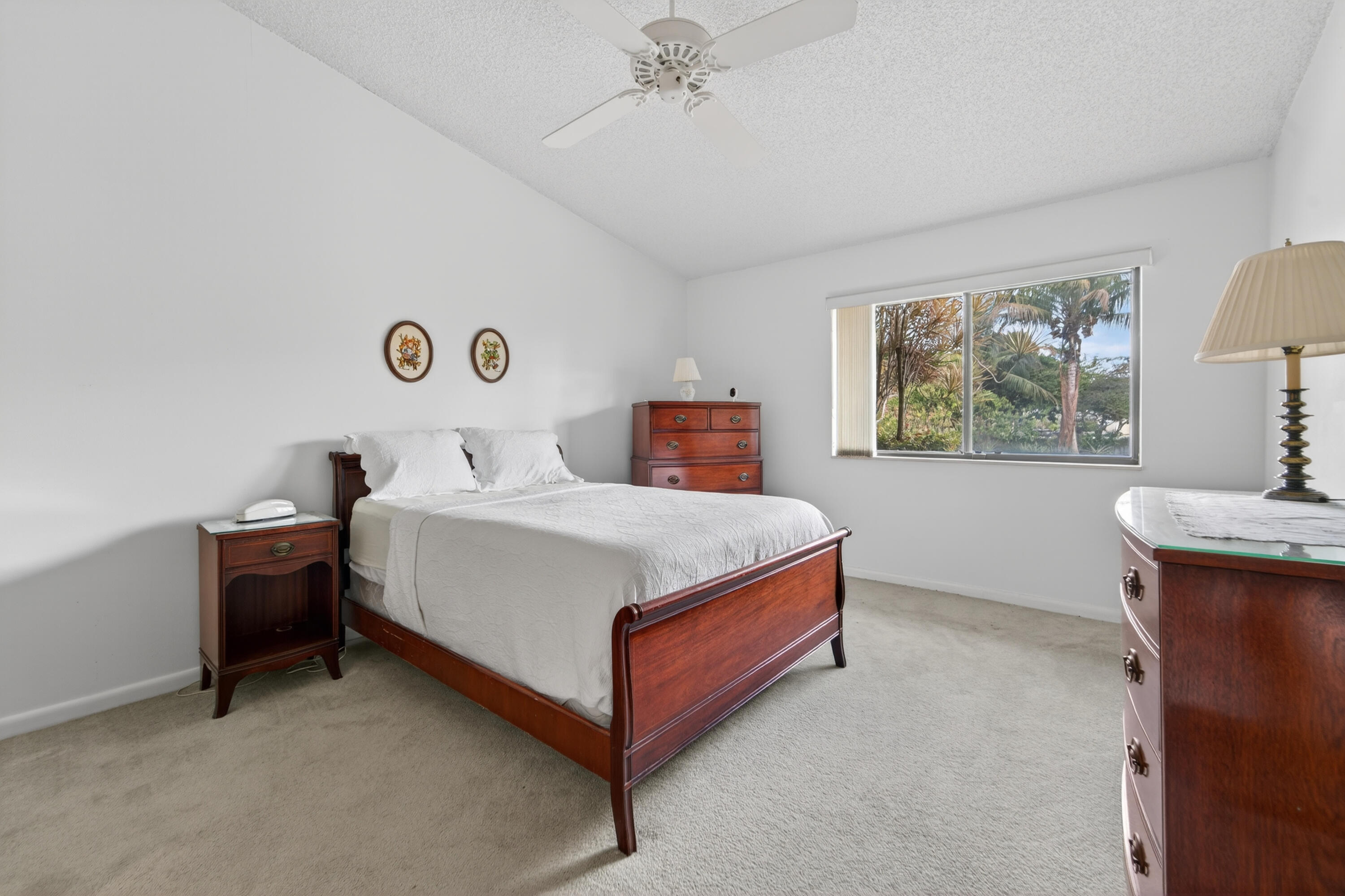 VILLAGE WALK - Residential