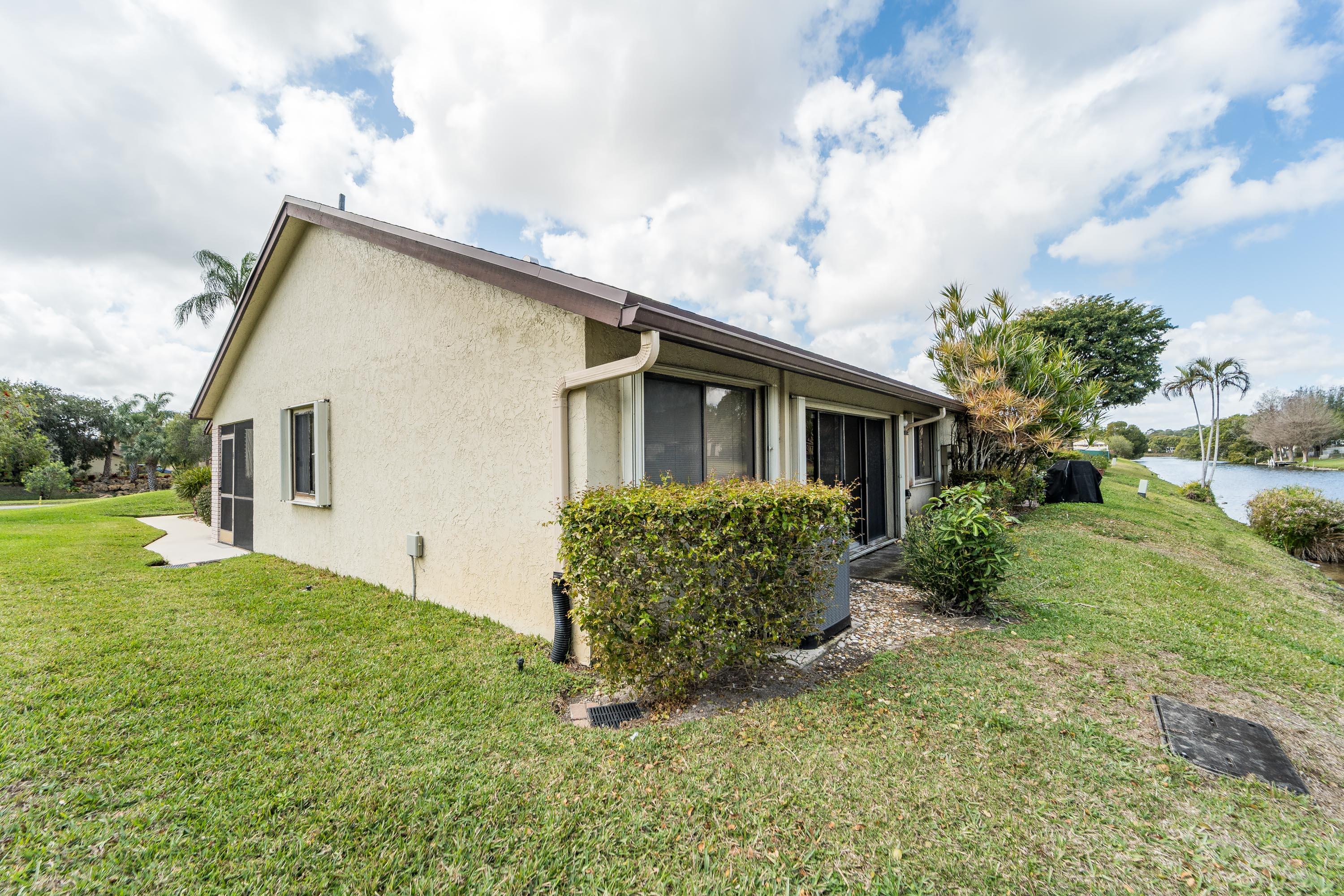 VILLAGE WALK - Residential