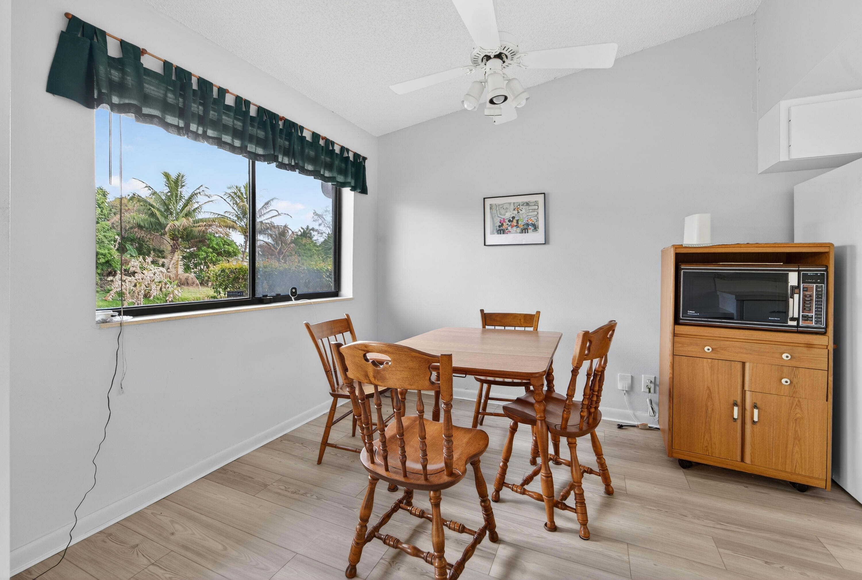 VILLAGE WALK - Residential