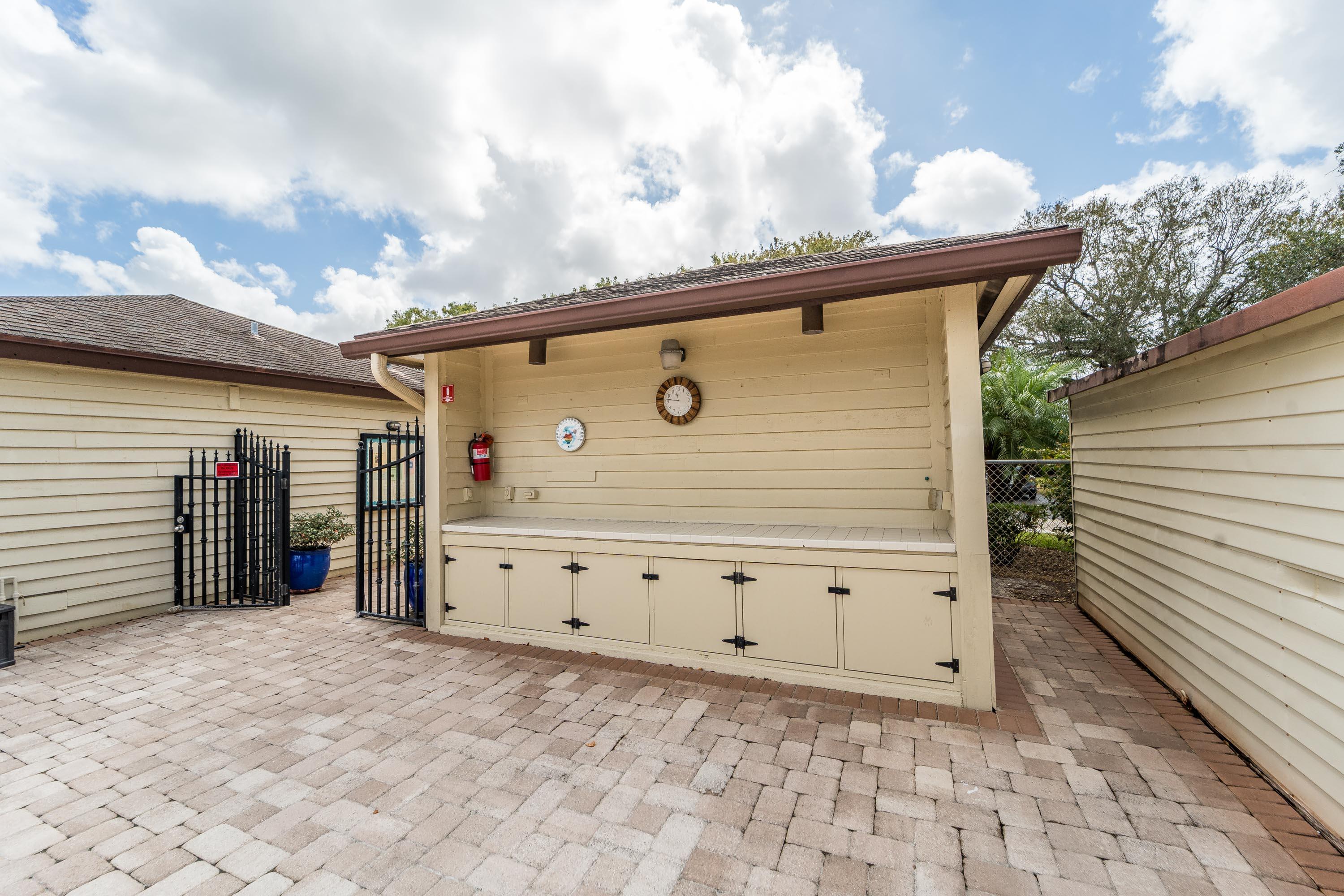 VILLAGE WALK - Residential