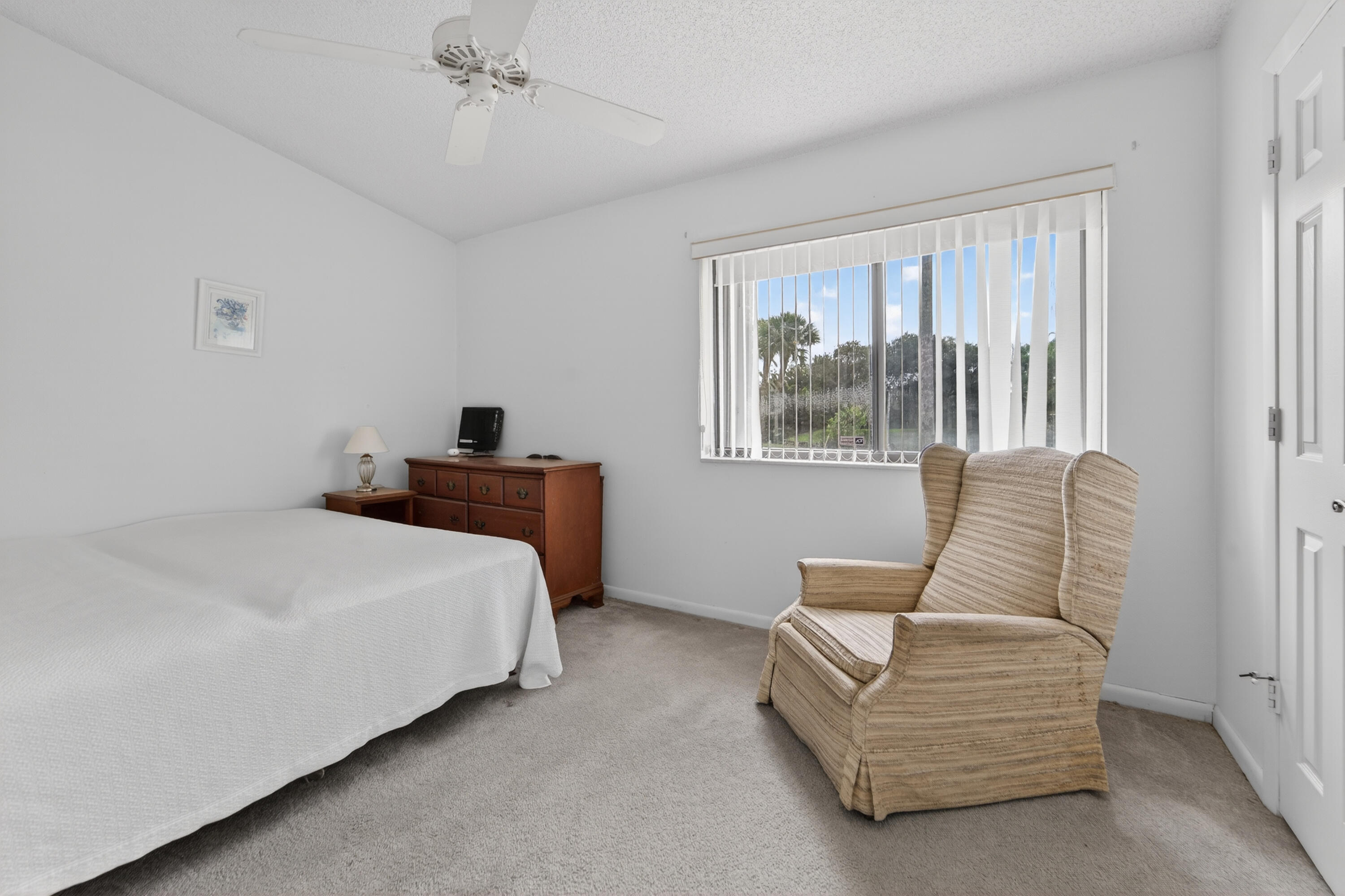 VILLAGE WALK - Residential