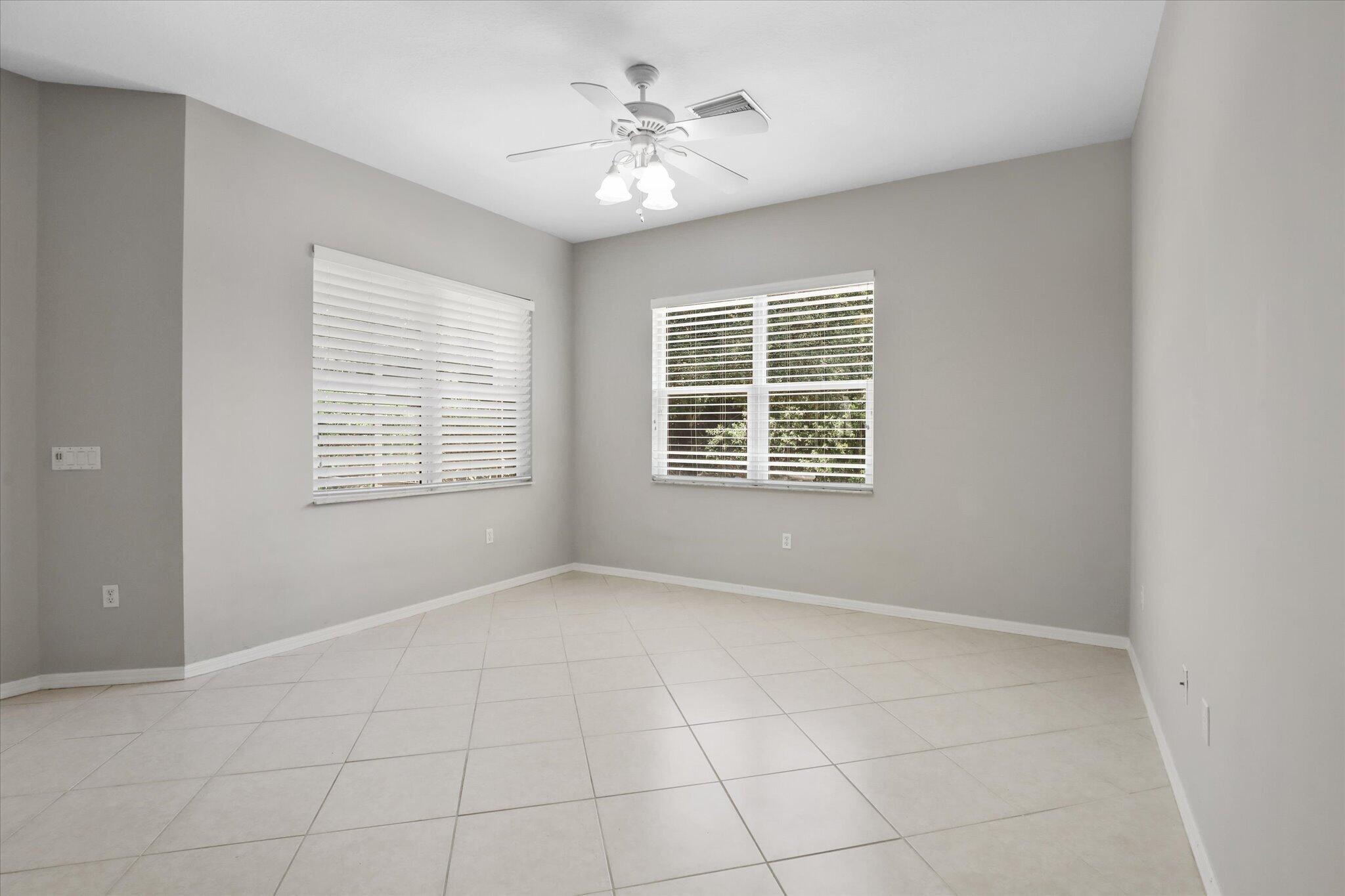 Lake Forest at St Lucie West - Residential