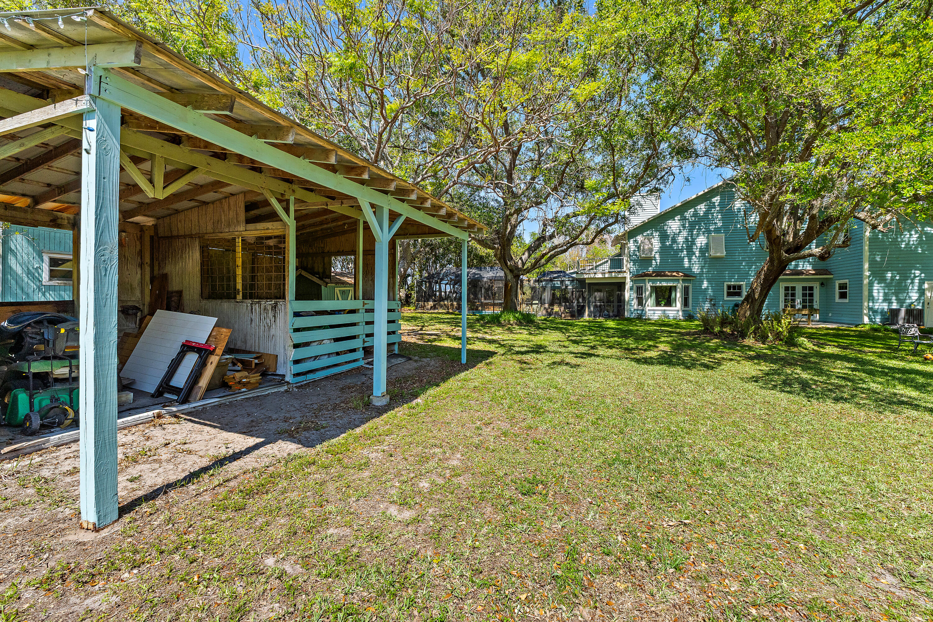 Palm Beach Country Estates - Residential