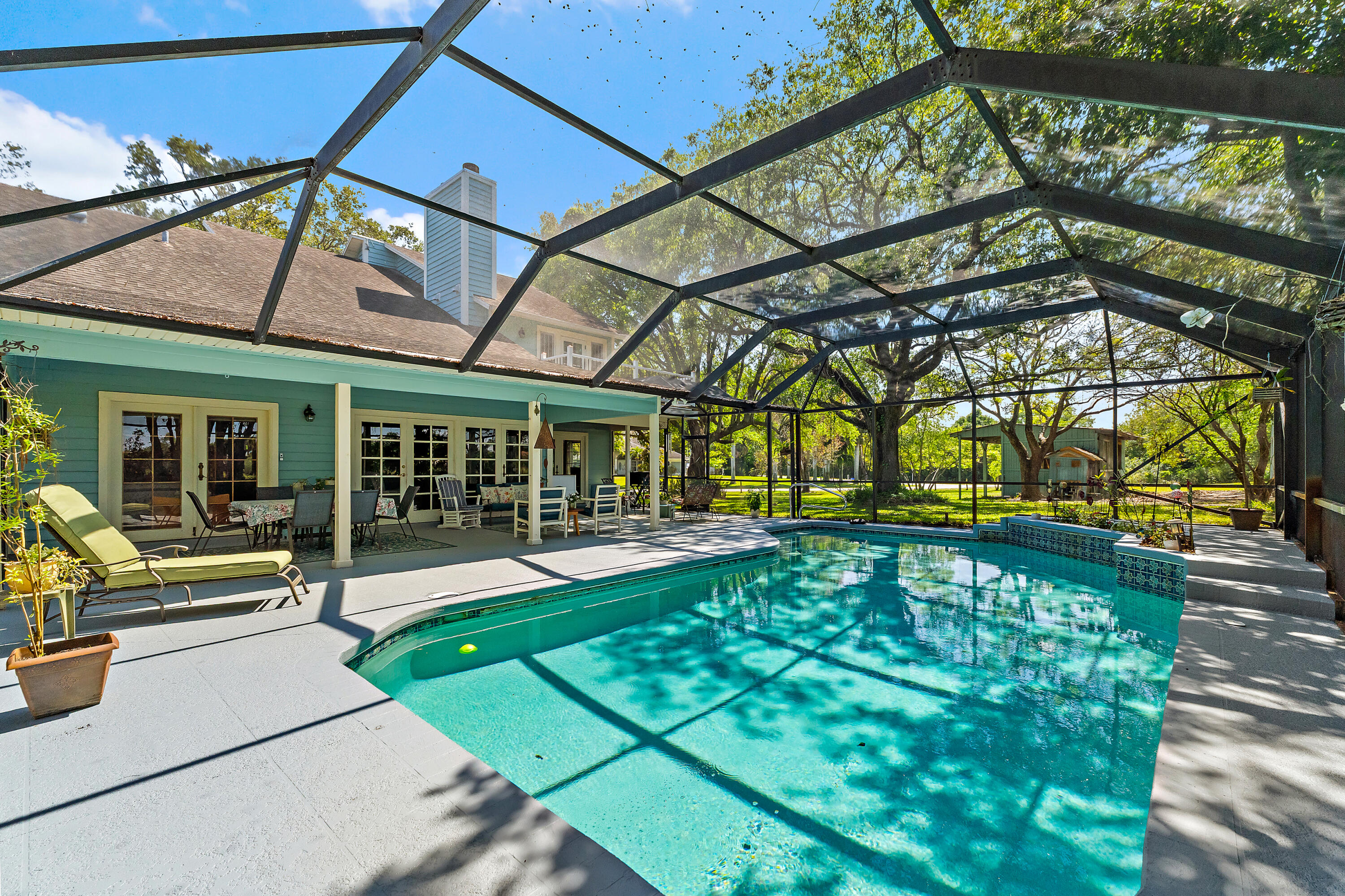 Palm Beach Country Estates - Residential