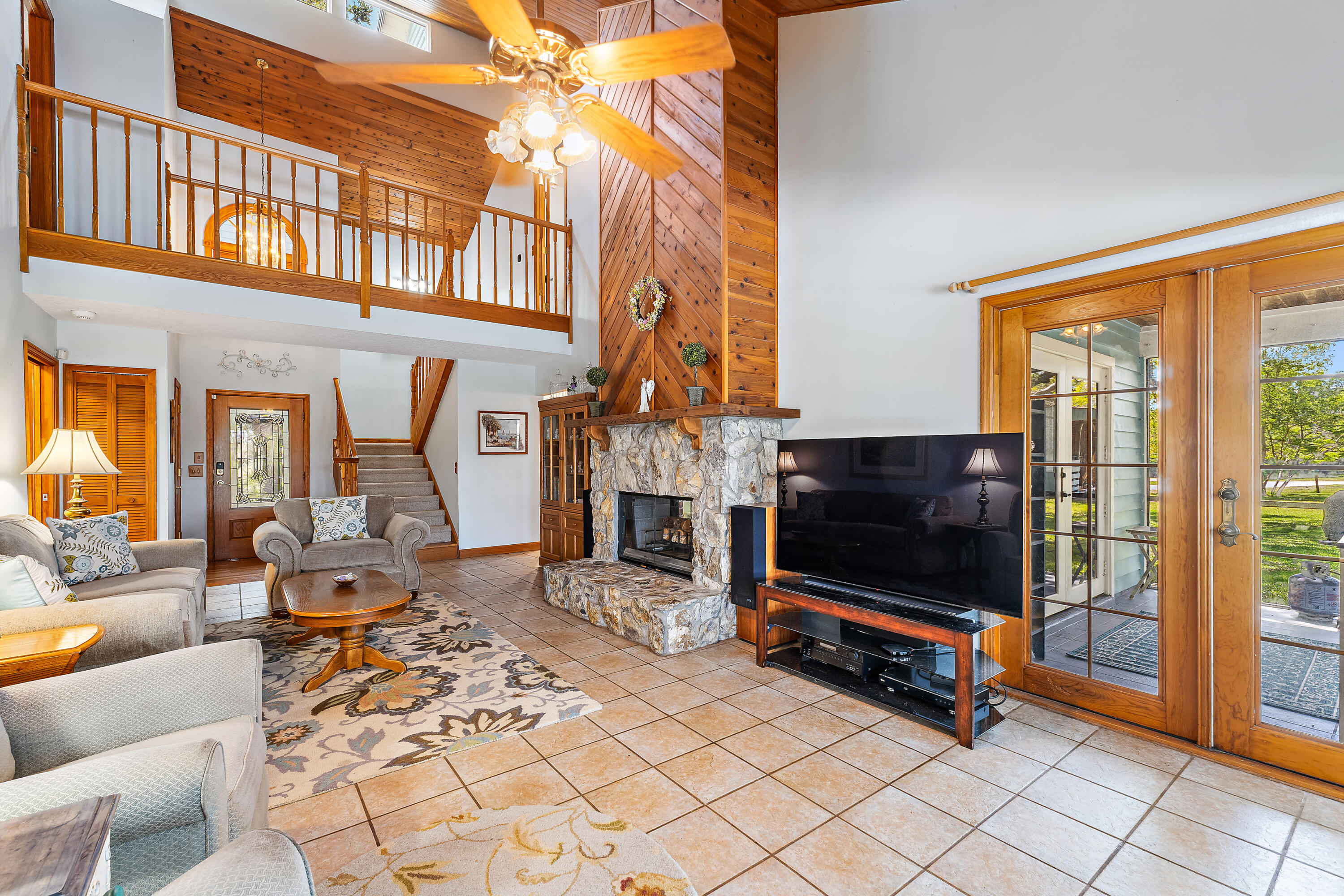 Palm Beach Country Estates - Residential