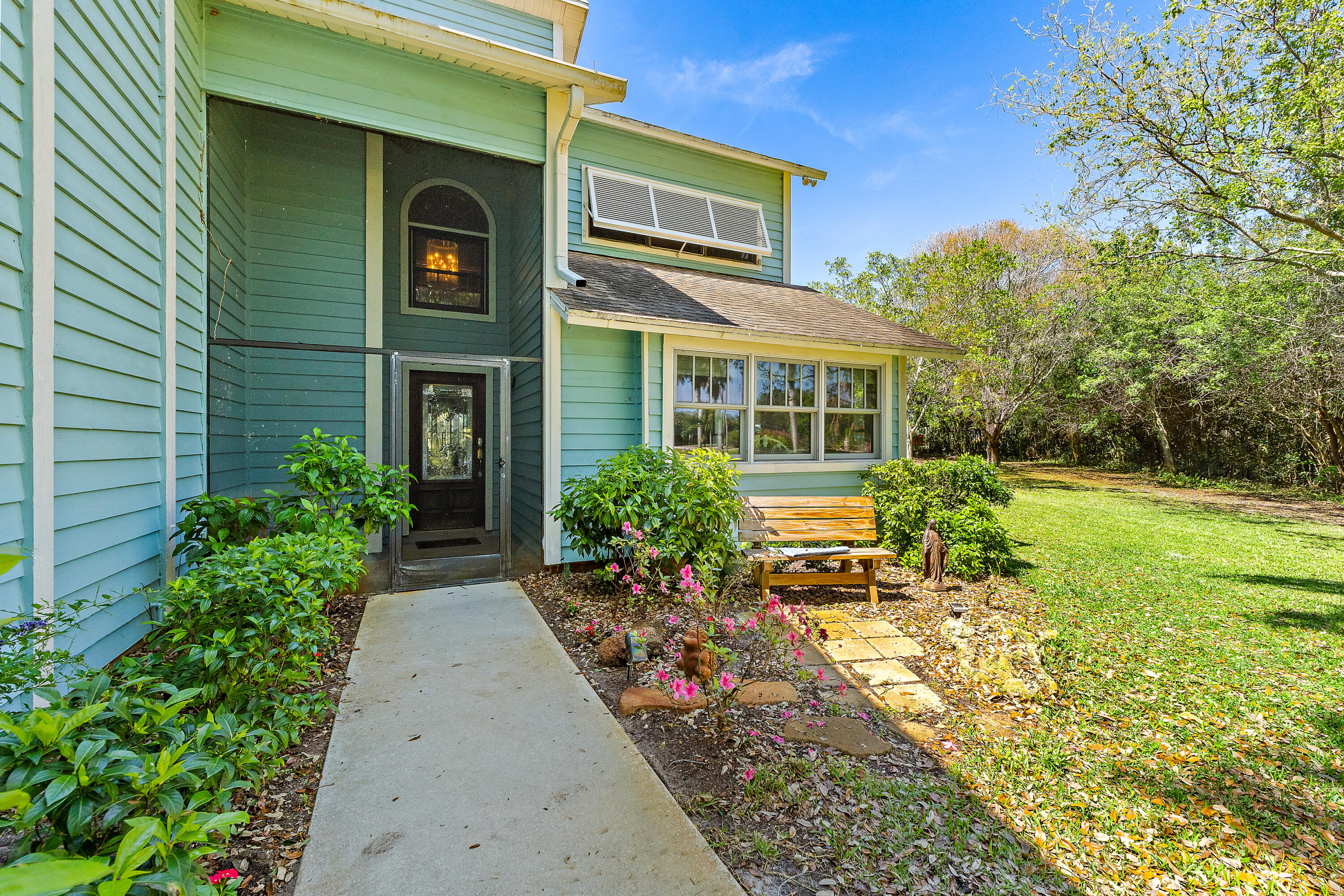 Palm Beach Country Estates - Residential