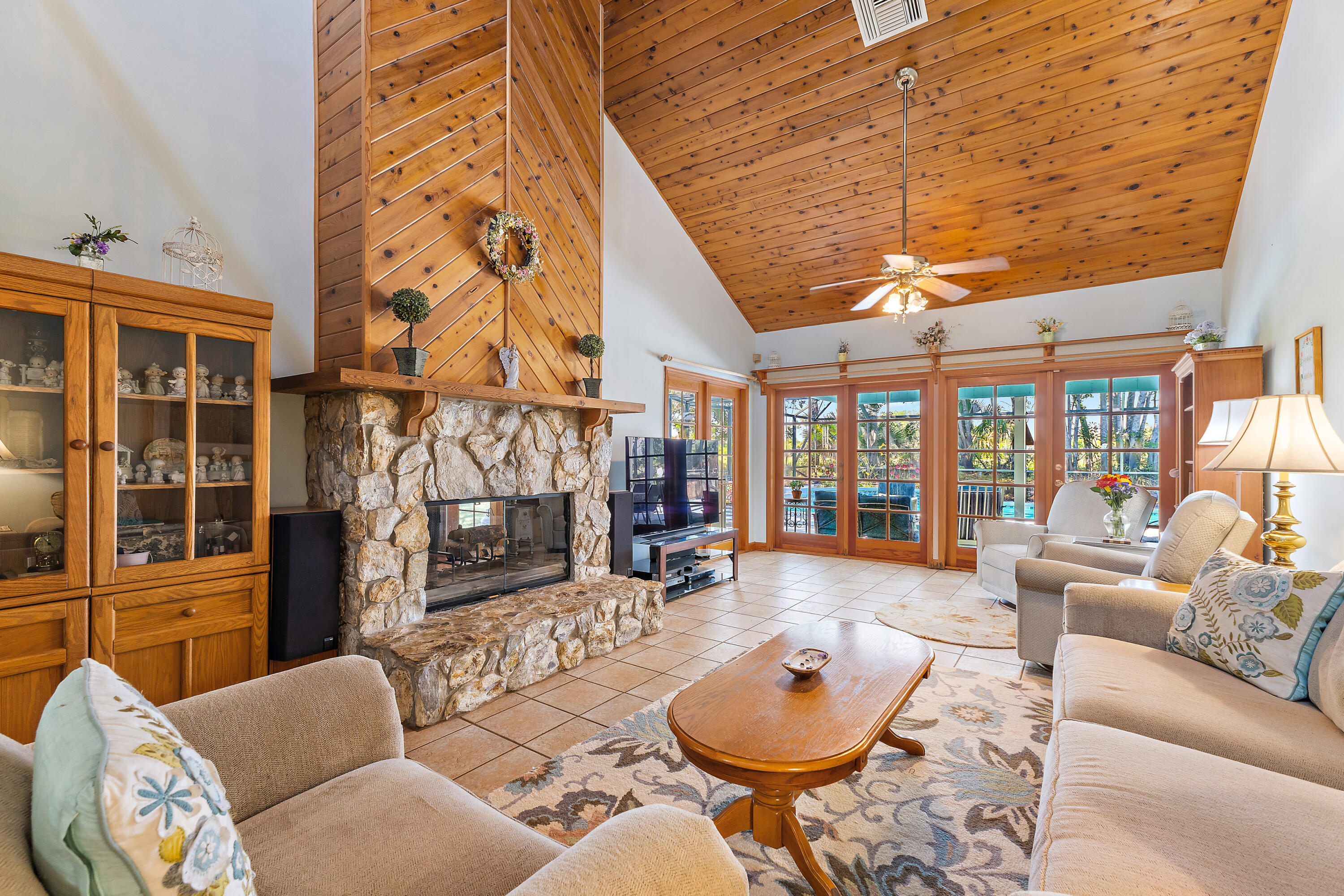 Palm Beach Country Estates - Residential