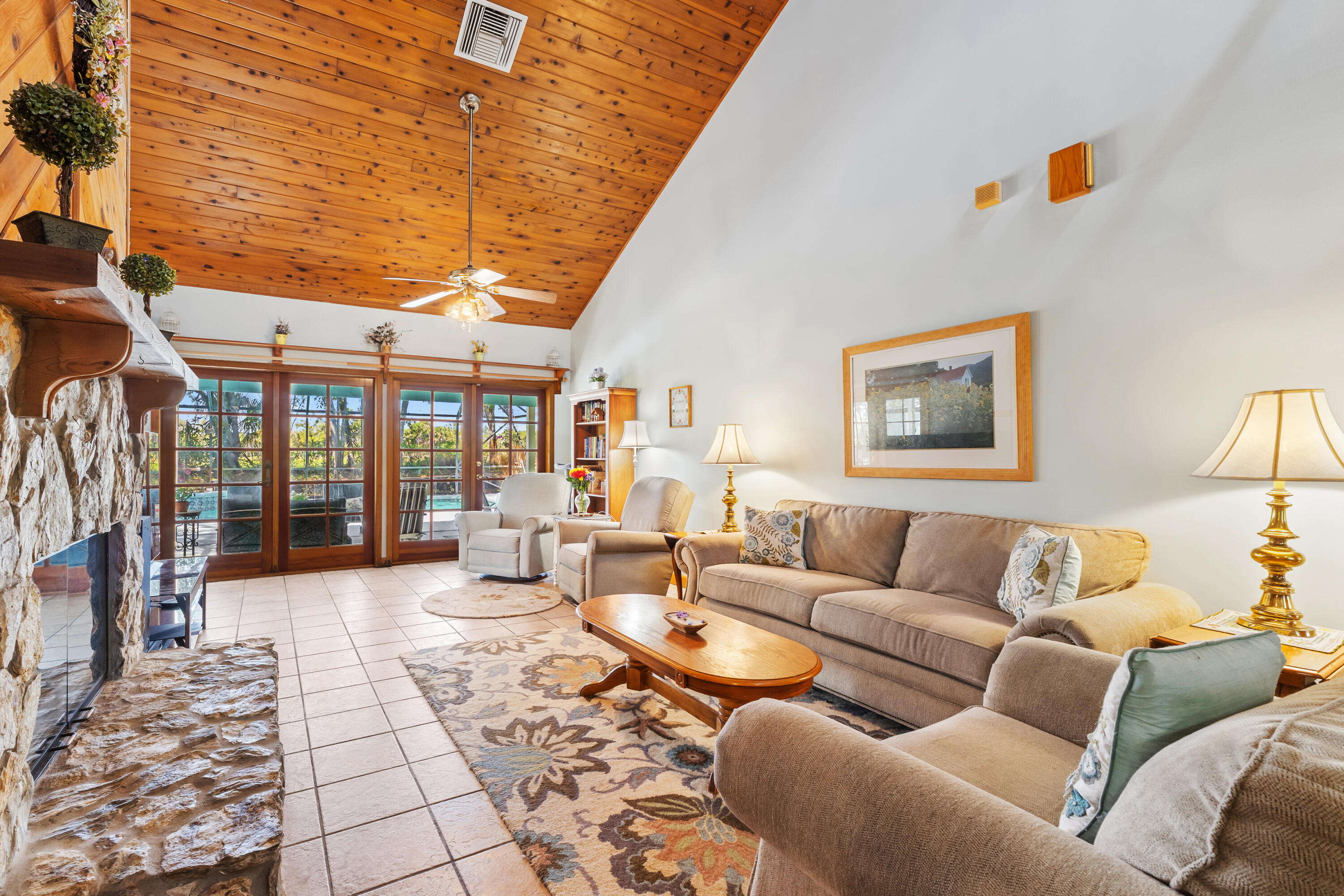 Palm Beach Country Estates - Residential