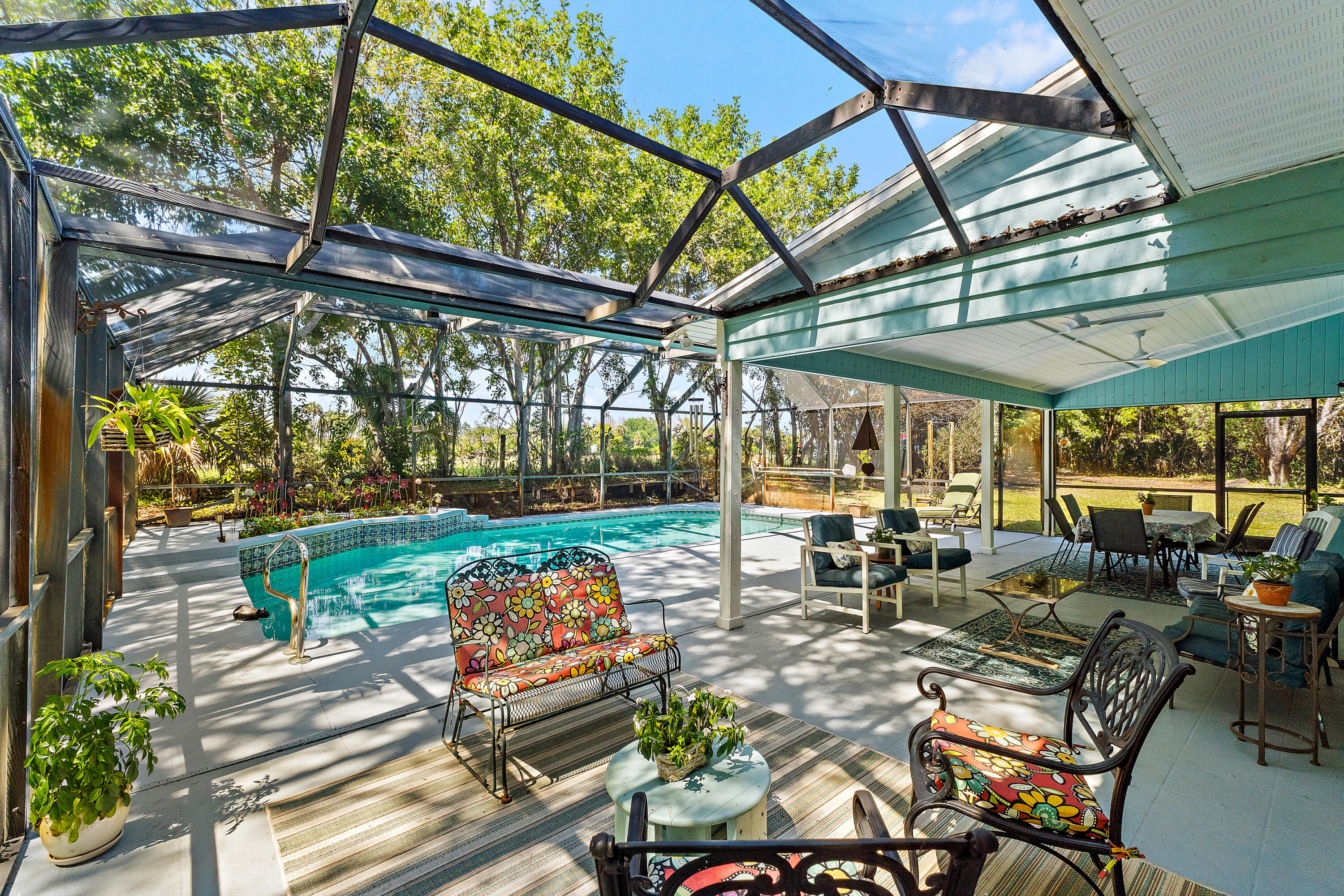 Palm Beach Country Estates - Residential