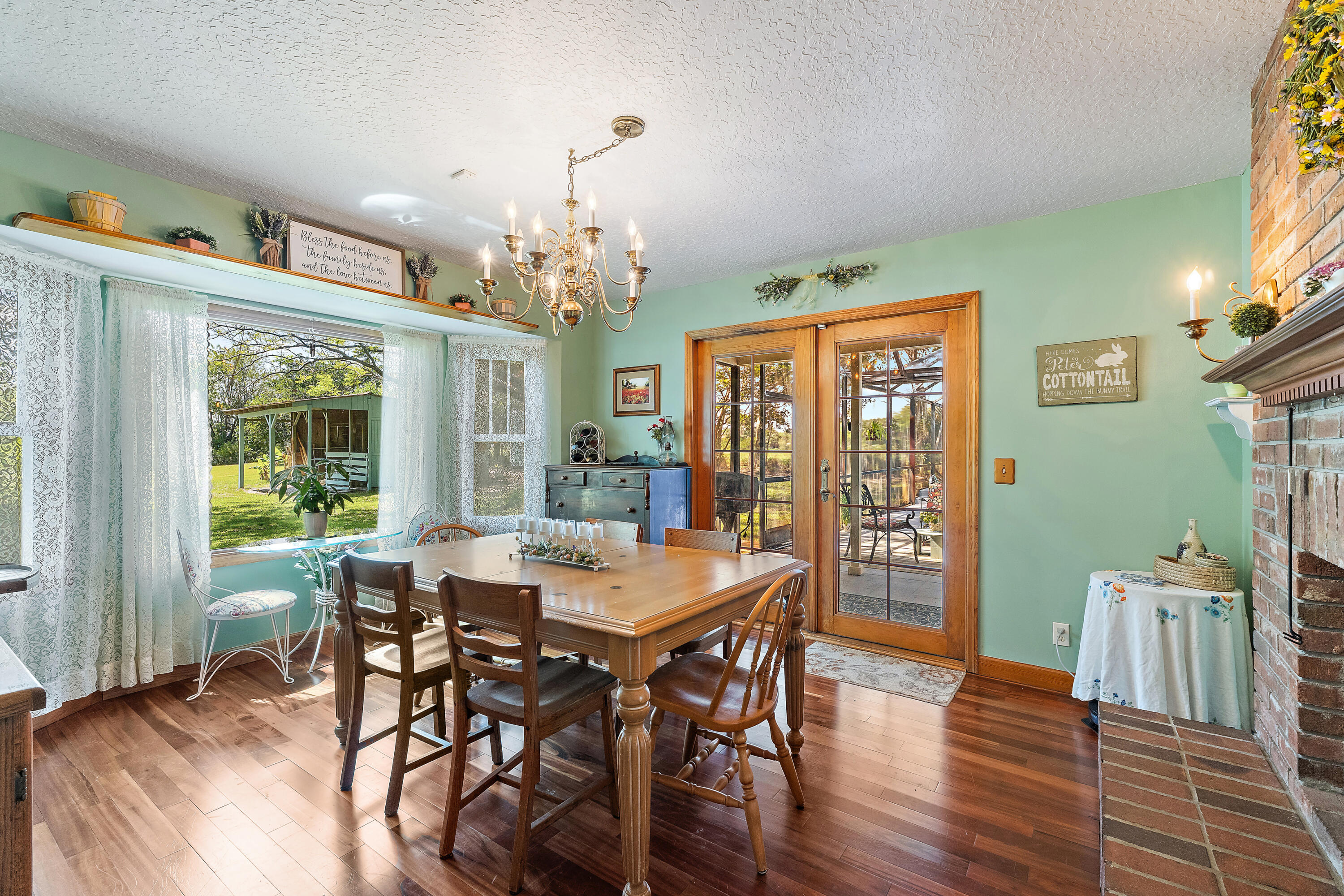 Palm Beach Country Estates - Residential