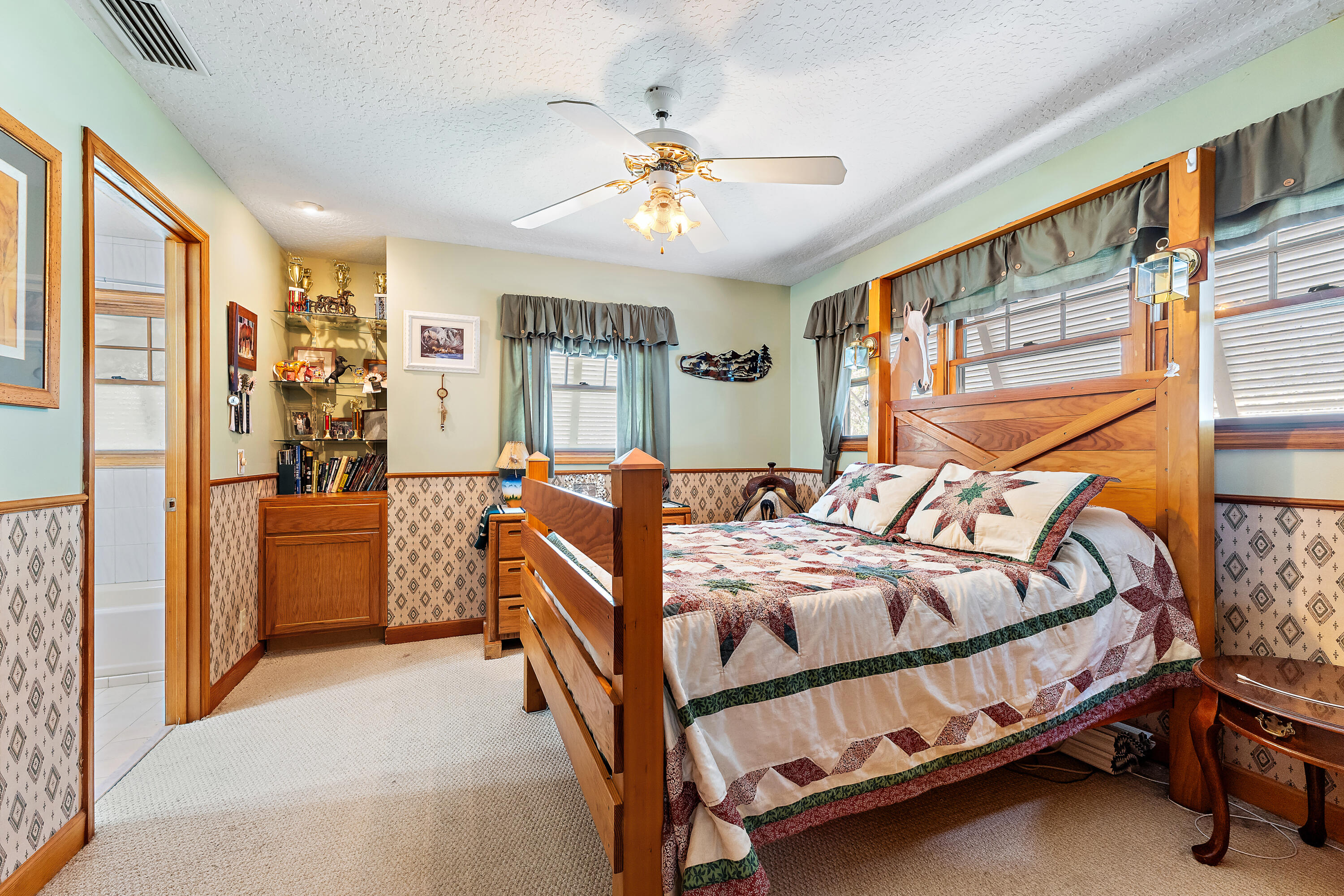 Palm Beach Country Estates - Residential