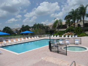 MONTEREY LAKE - Residential