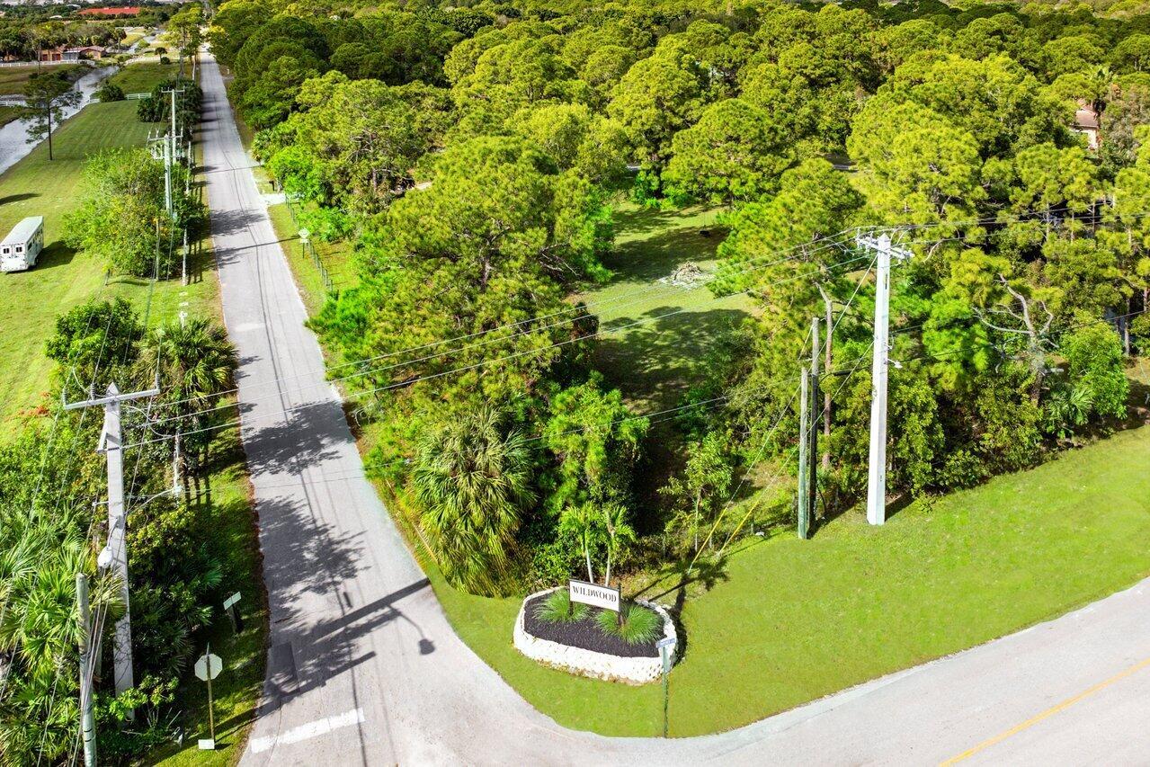 View photos, virtual tours, details... Xxxx W Sycamore Drive