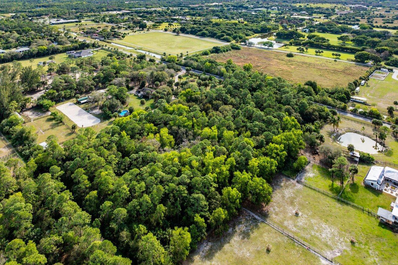 View photos, virtual tours, details... Xxxx W Sycamore Drive