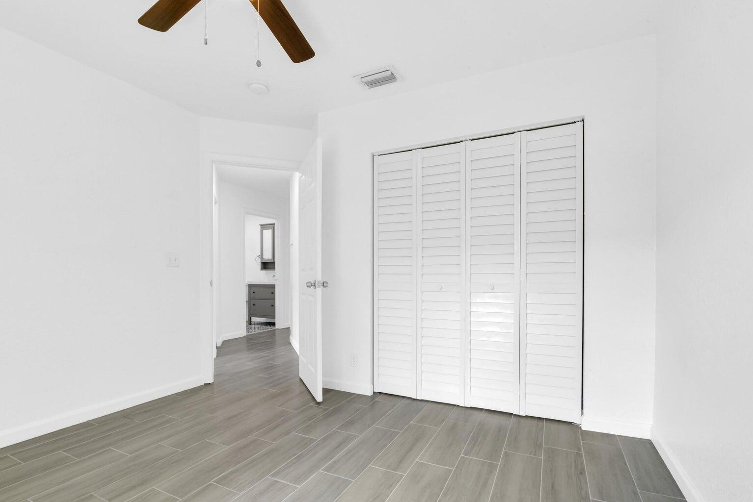 GREENVIEW SHORES 2 OF WEL - Residential Lease