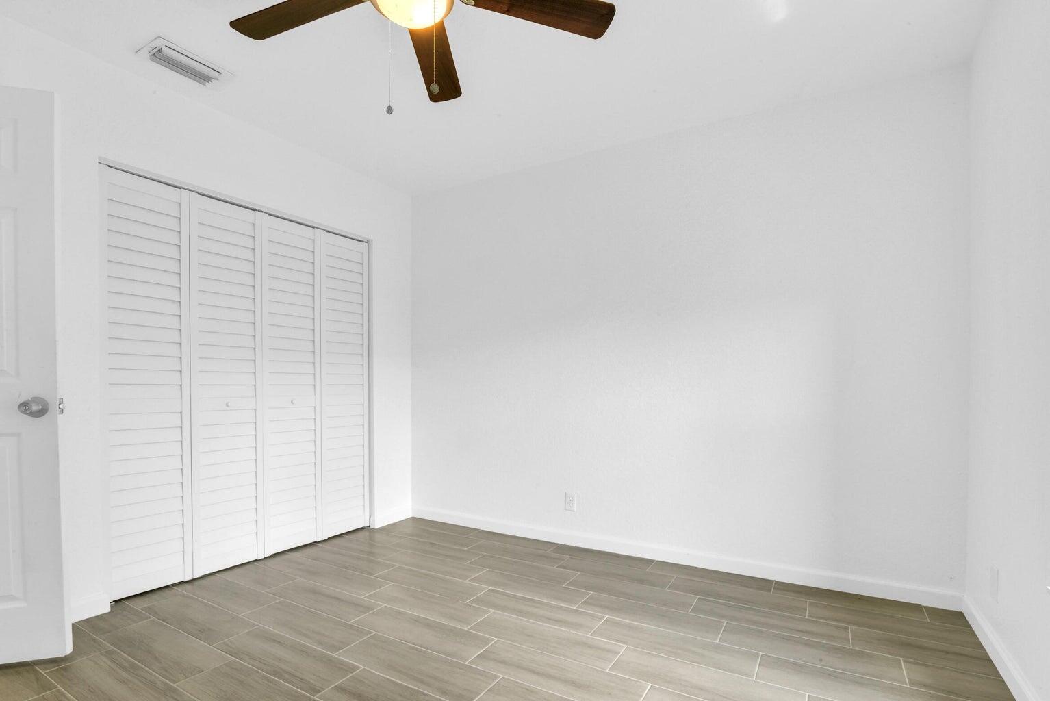 GREENVIEW SHORES 2 OF WEL - Residential Lease