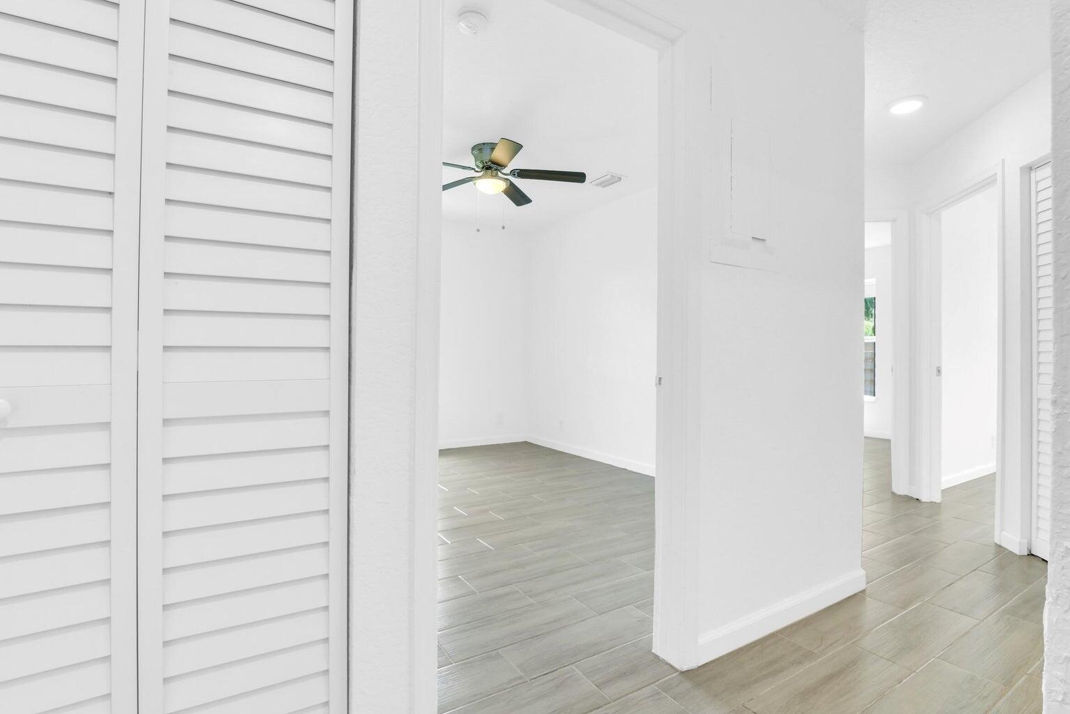 GREENVIEW SHORES 2 OF WEL - Residential Lease