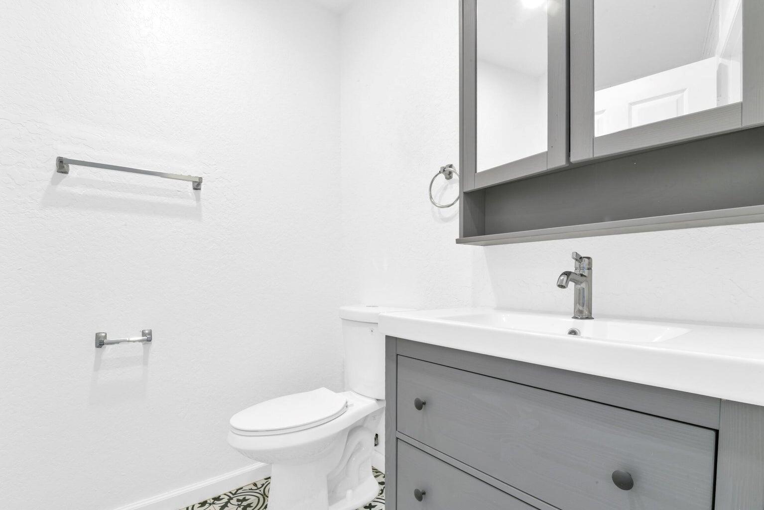 GREENVIEW SHORES 2 OF WEL - Residential Lease