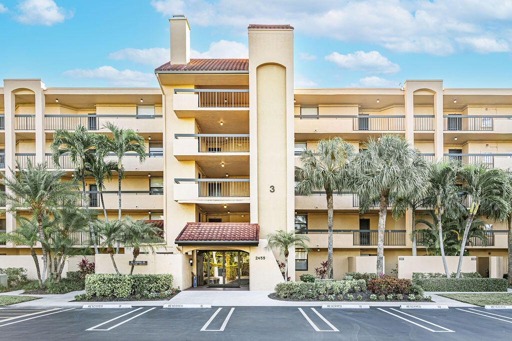 Photo of 2455 Lindell Boulevard #3211, Delray Beach, FL 33444 (MLS # R11161169)