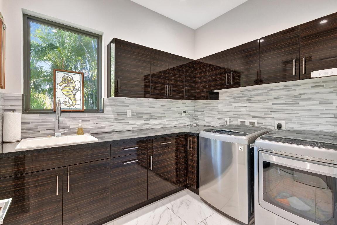 FRENCHMANS CREEK PAR B - Residential