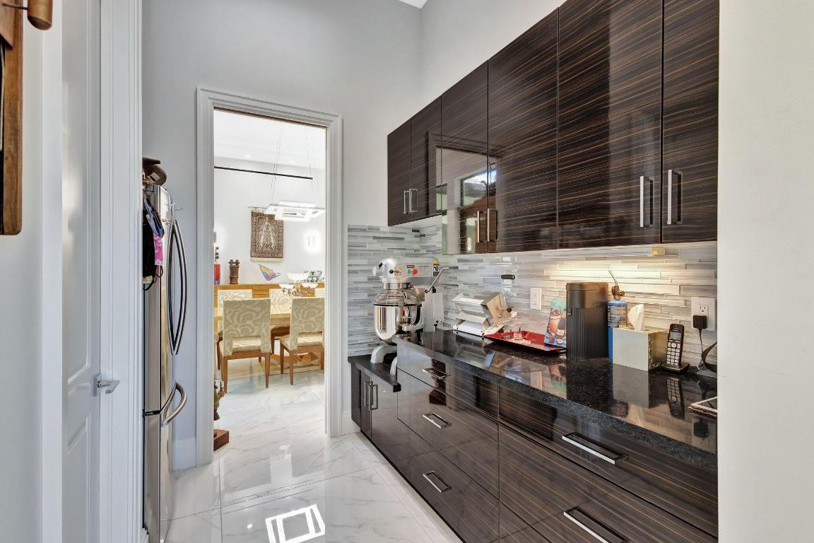 FRENCHMANS CREEK PAR B - Residential