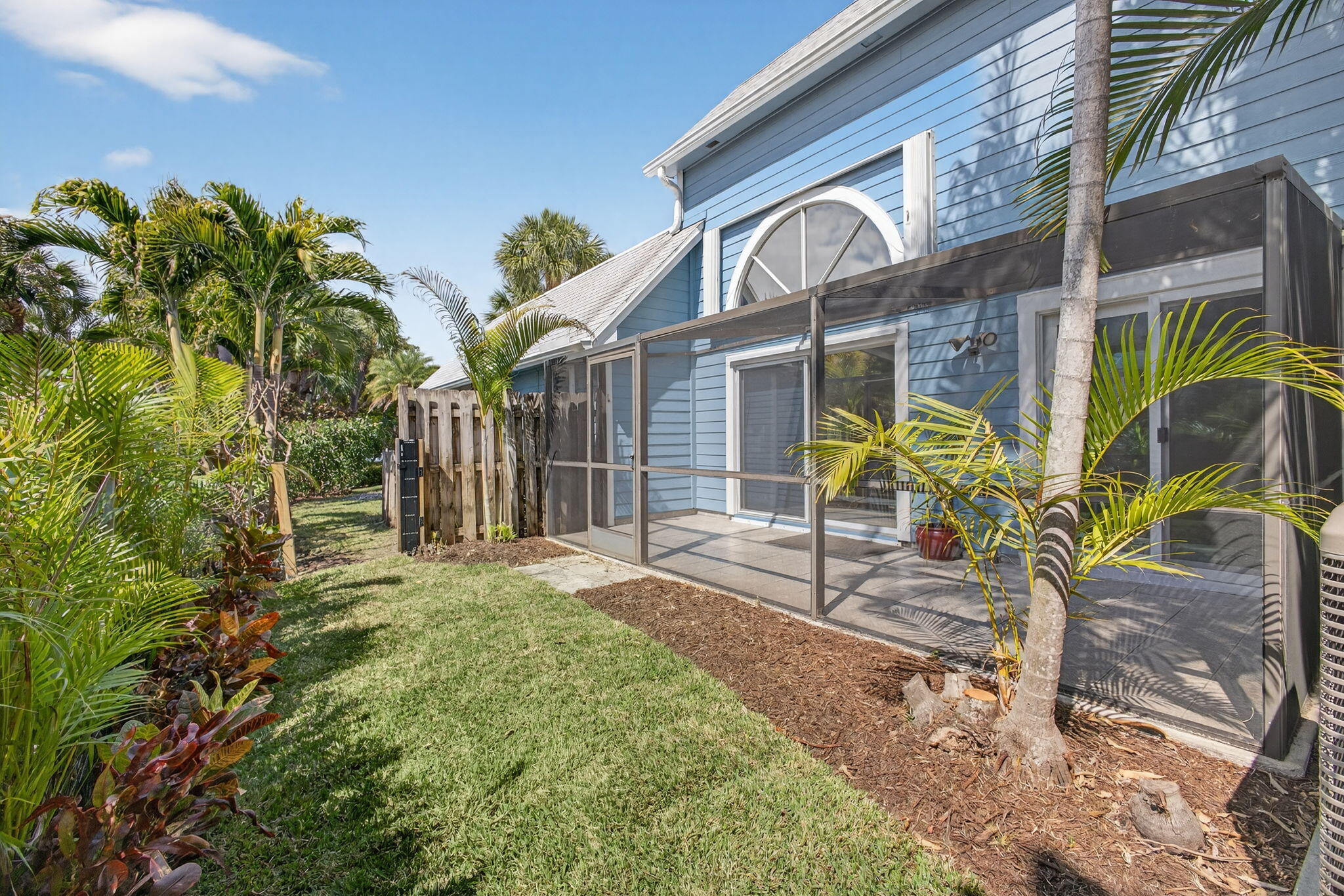 VILLAS OF OCEAN DUNES - Residential