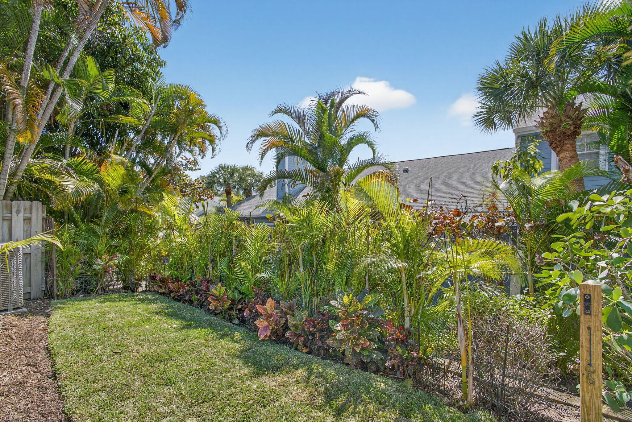 VILLAS OF OCEAN DUNES - Residential