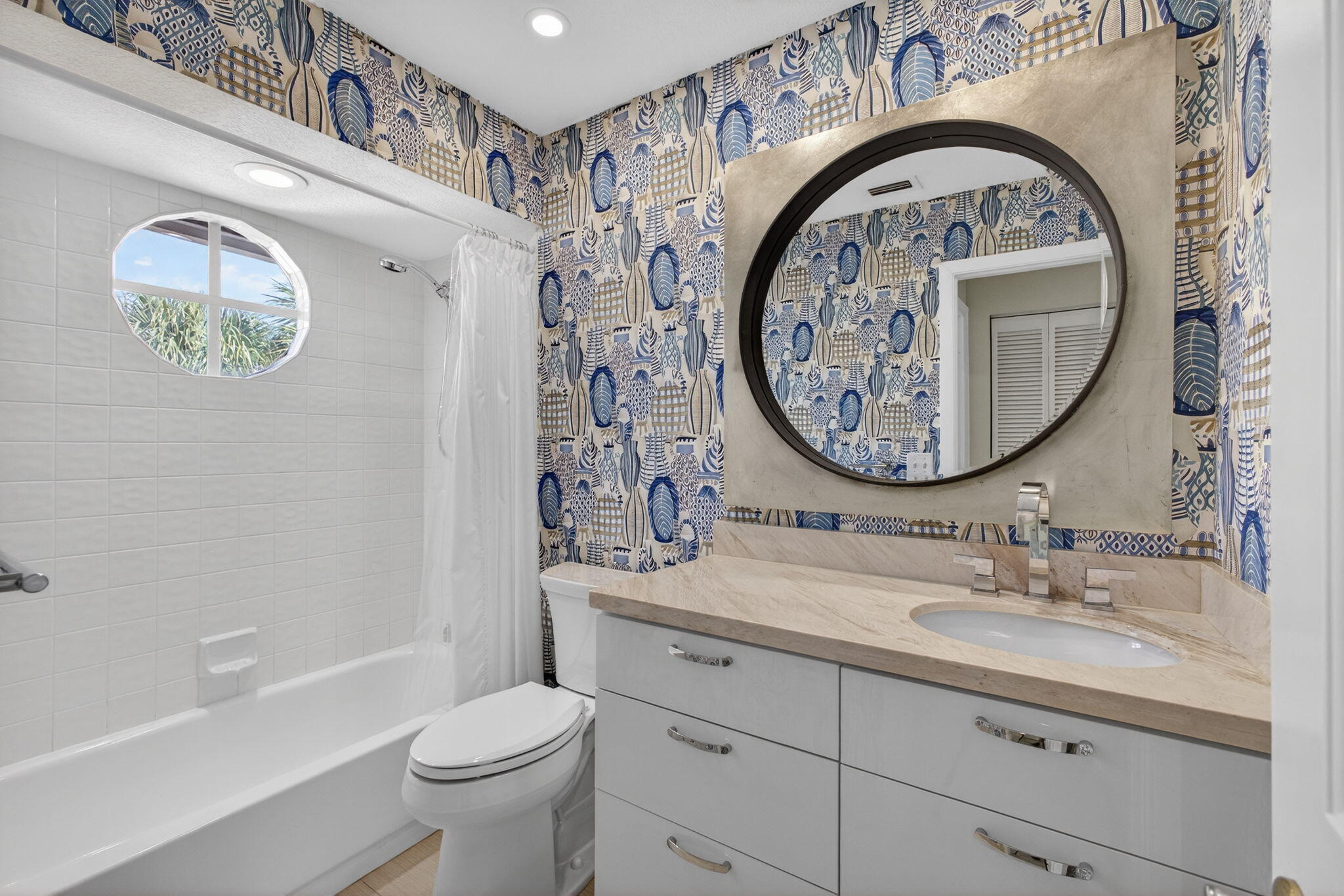 VILLAS OF OCEAN DUNES - Residential