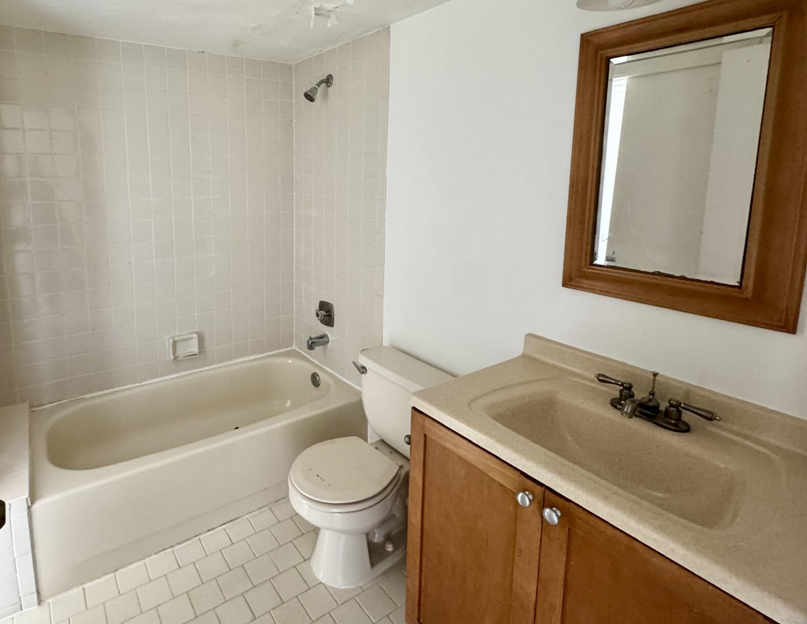 OLYMPUS VILLAGE CONDO - Residential