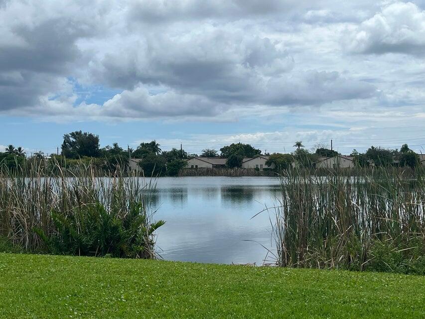 WATERVIEW ESTATES - Residential Lease