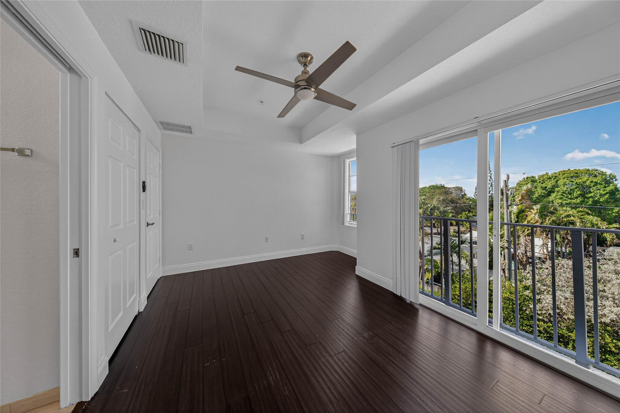 Palm Isles Villas - Residential