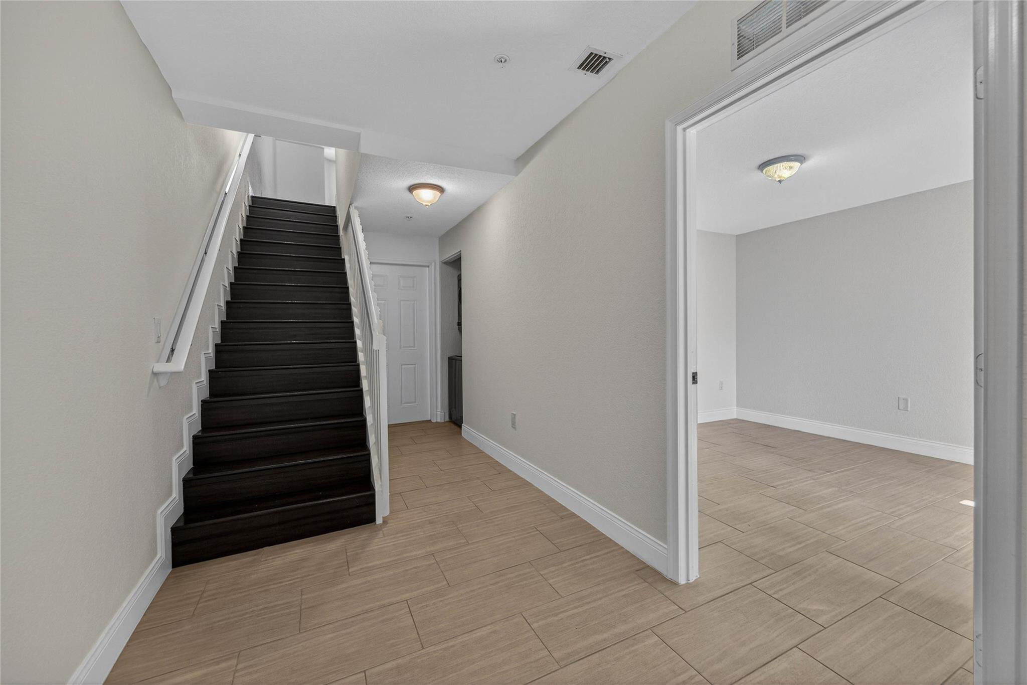 Palm Isles Villas - Residential