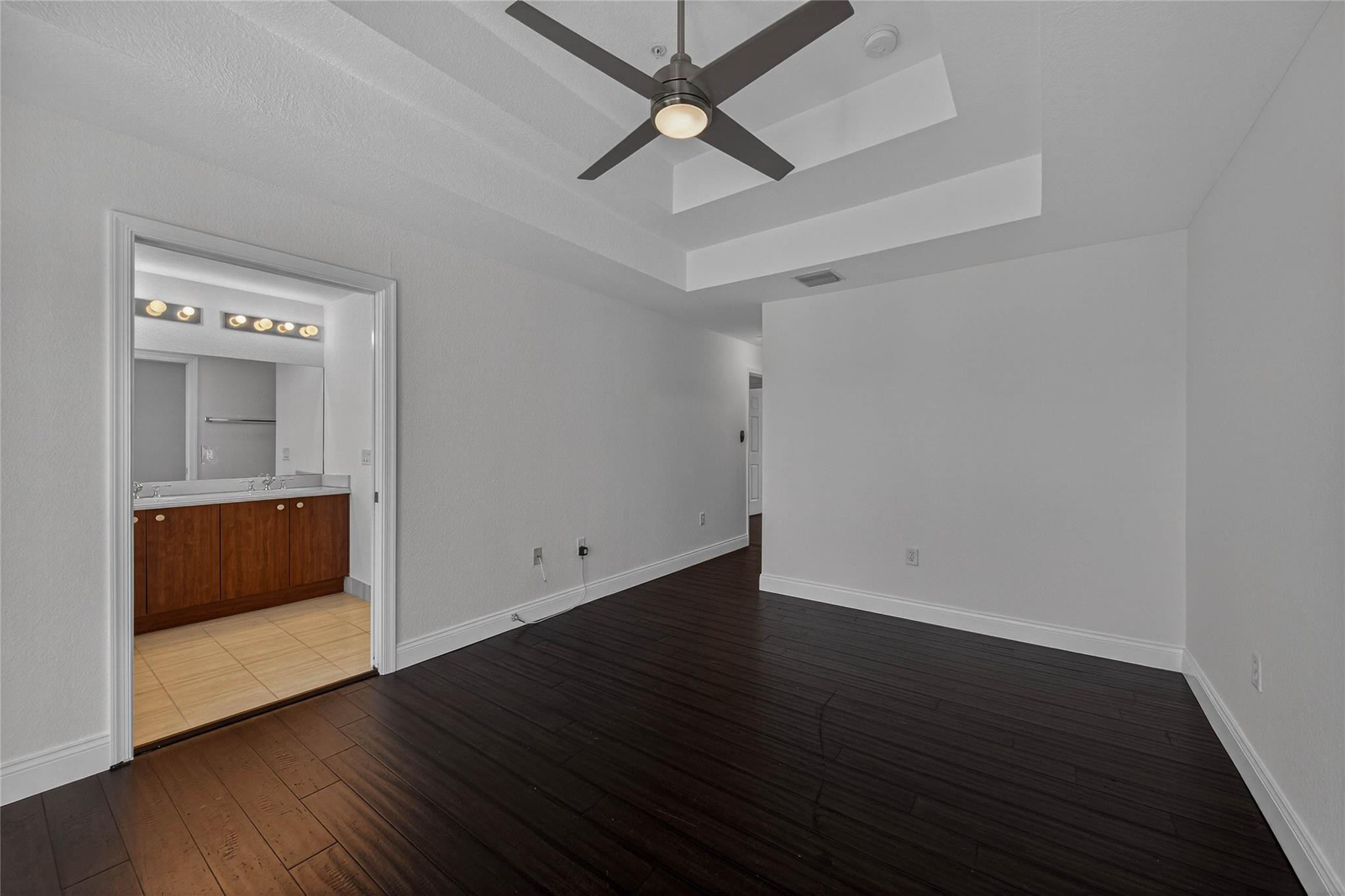 Palm Isles Villas - Residential