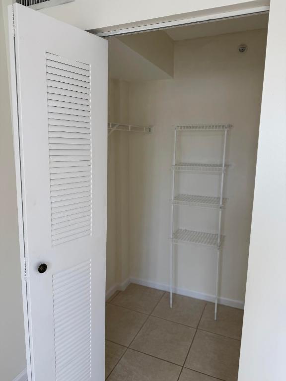 ST ANDREWS AT BOYNTON BEACH CONDO - Residential Lease