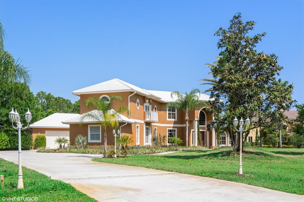 Photo of 8126 Saratoga Way, Port Saint Lucie, FL 34986 (MLS # R10711690)