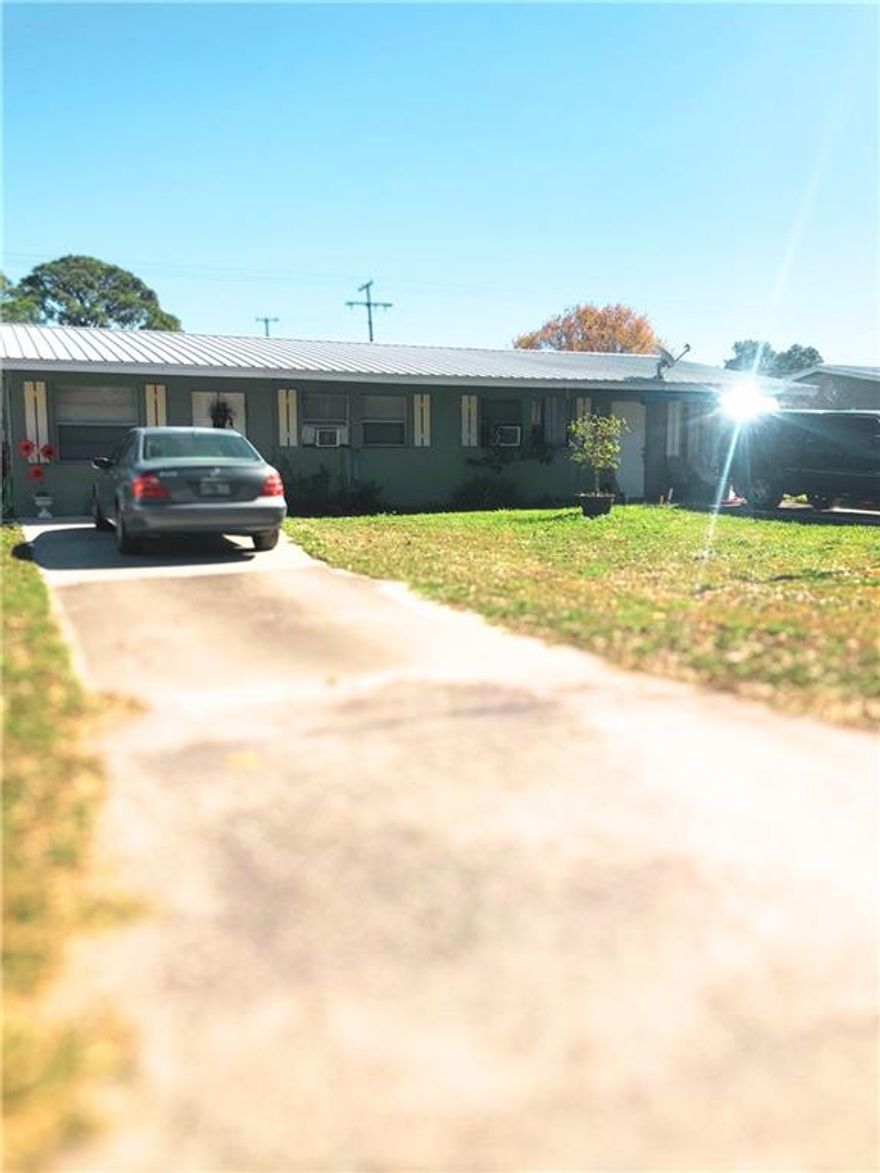 GREAT INVESTMENT OPPORTUNITY!!! Duplex for sale with long term tenants. Each unit has a spacious 1 bedroom and 1 bath, newer metal roof, separate electric and water meter, and the building is CBS. PLEASE HAVE THE COURTESY NOT TO BOTHER THE TENANTS.