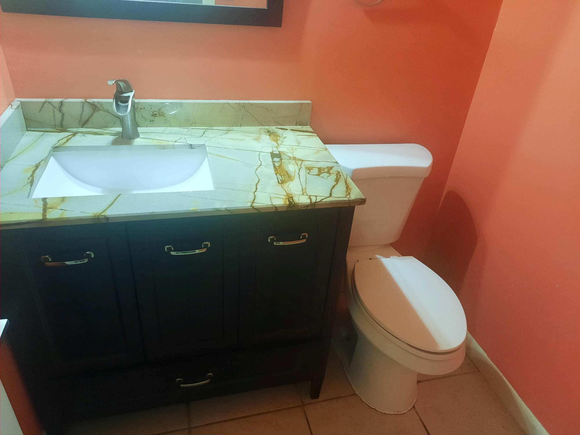 ISLAND HOUSE CONDOMINIUM - Residential Lease