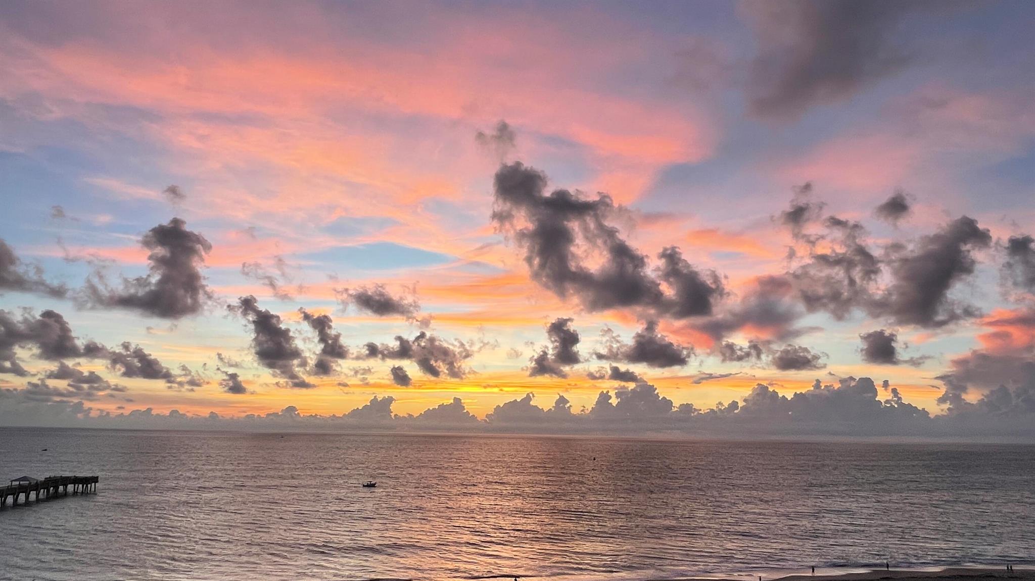 OCEAN ROYALE CONDOMINIUM - Residential