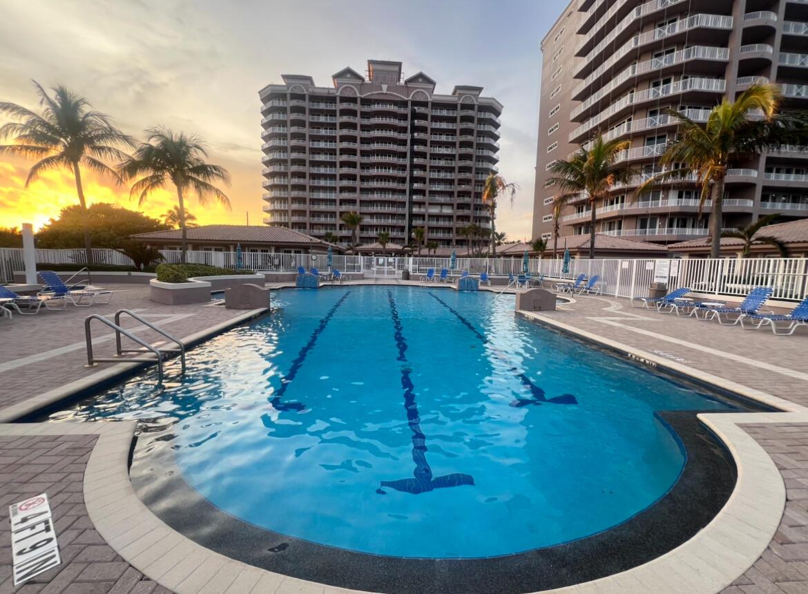 OCEAN ROYALE CONDOMINIUM - Residential