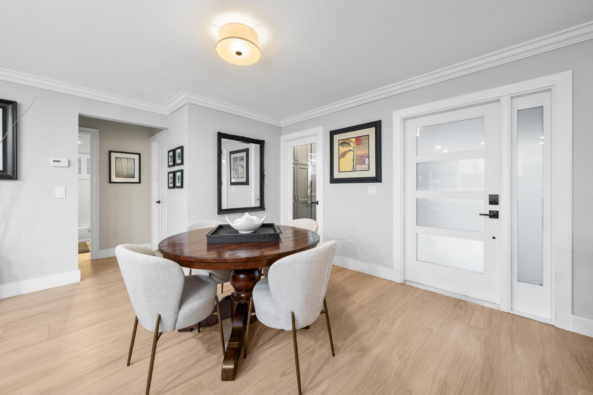 YACHT CLUB ESTATES - Residential