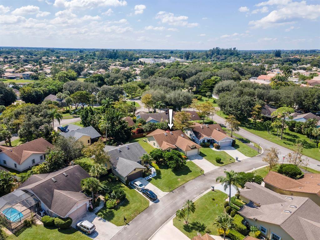 4227 Green Forest Way