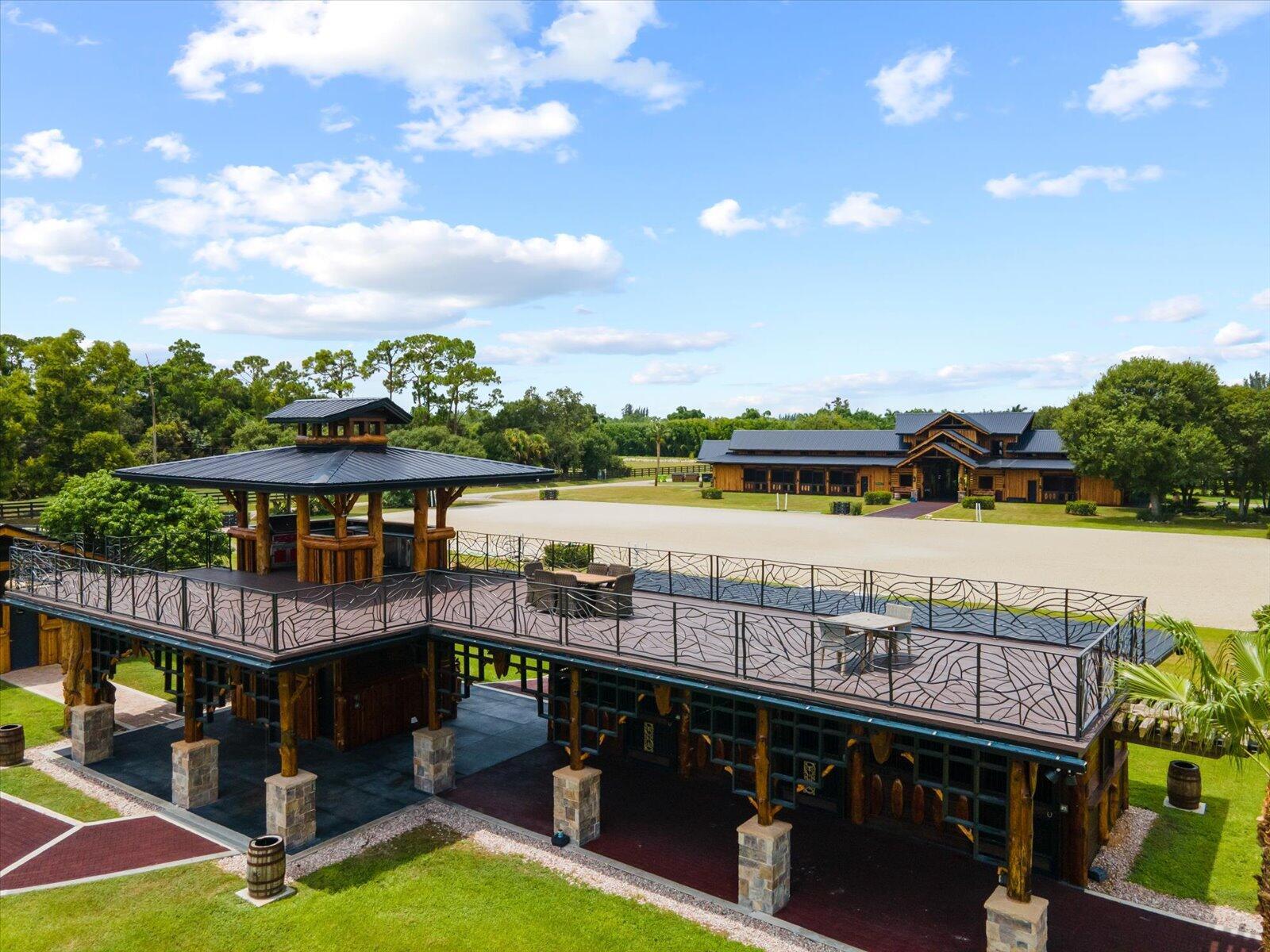 LOXAHATCHEE GROVES - Residential