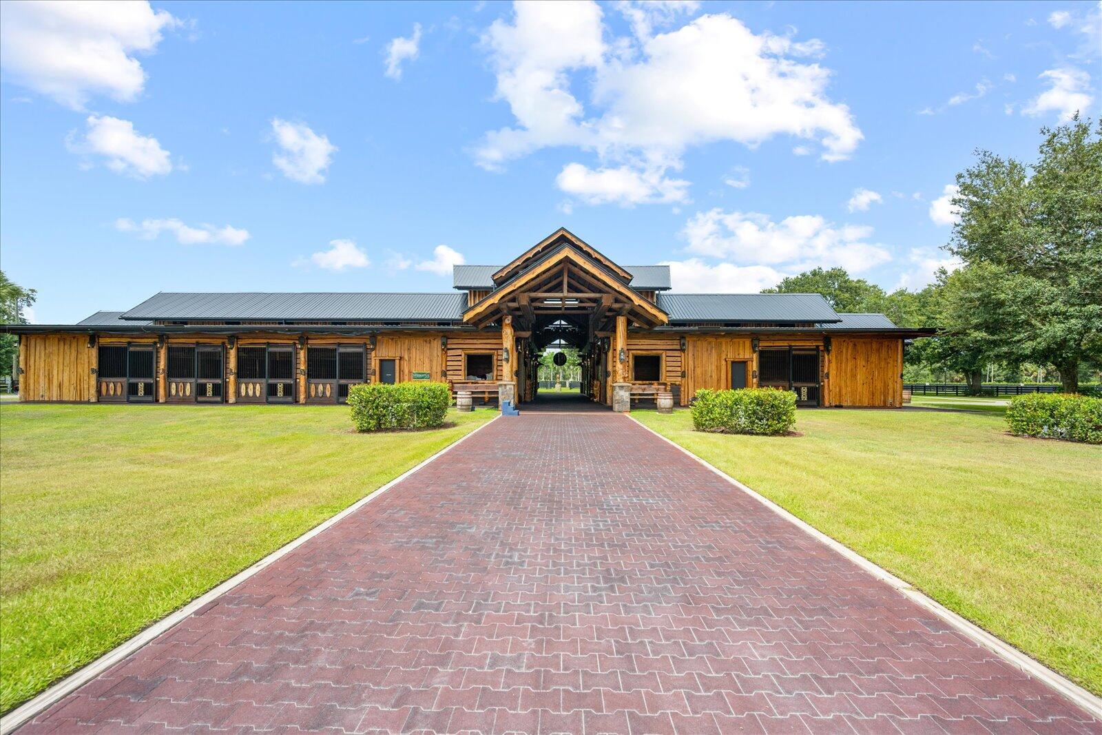 LOXAHATCHEE GROVES - Residential