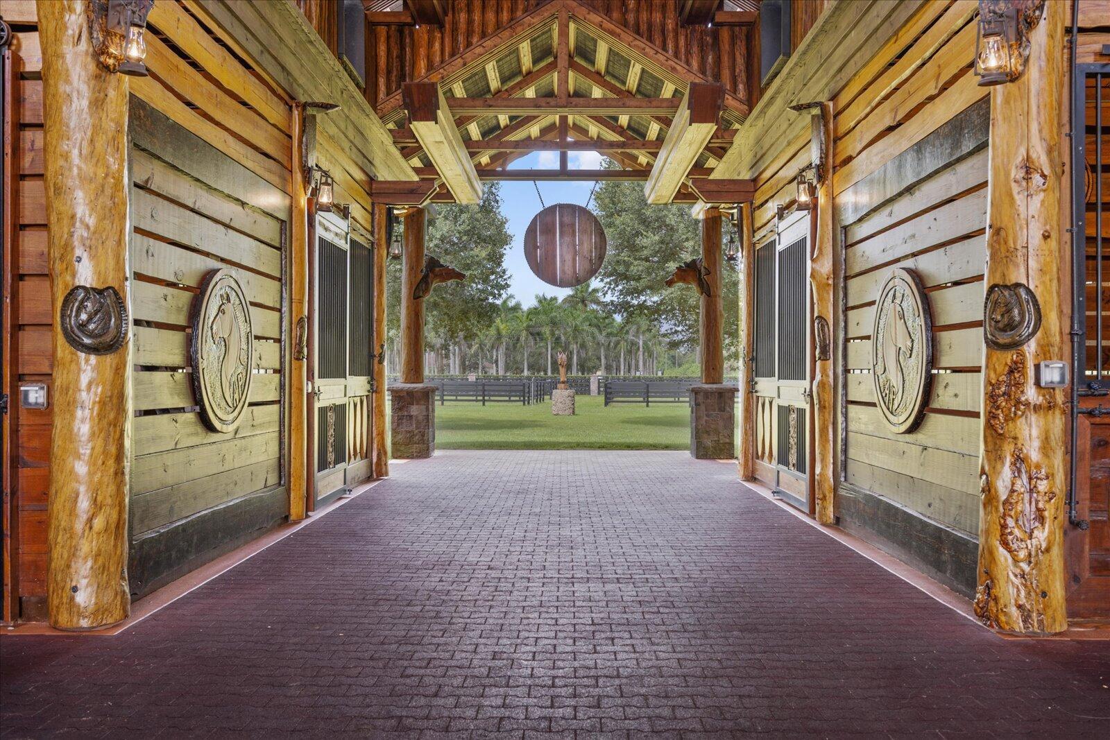 LOXAHATCHEE GROVES - Residential