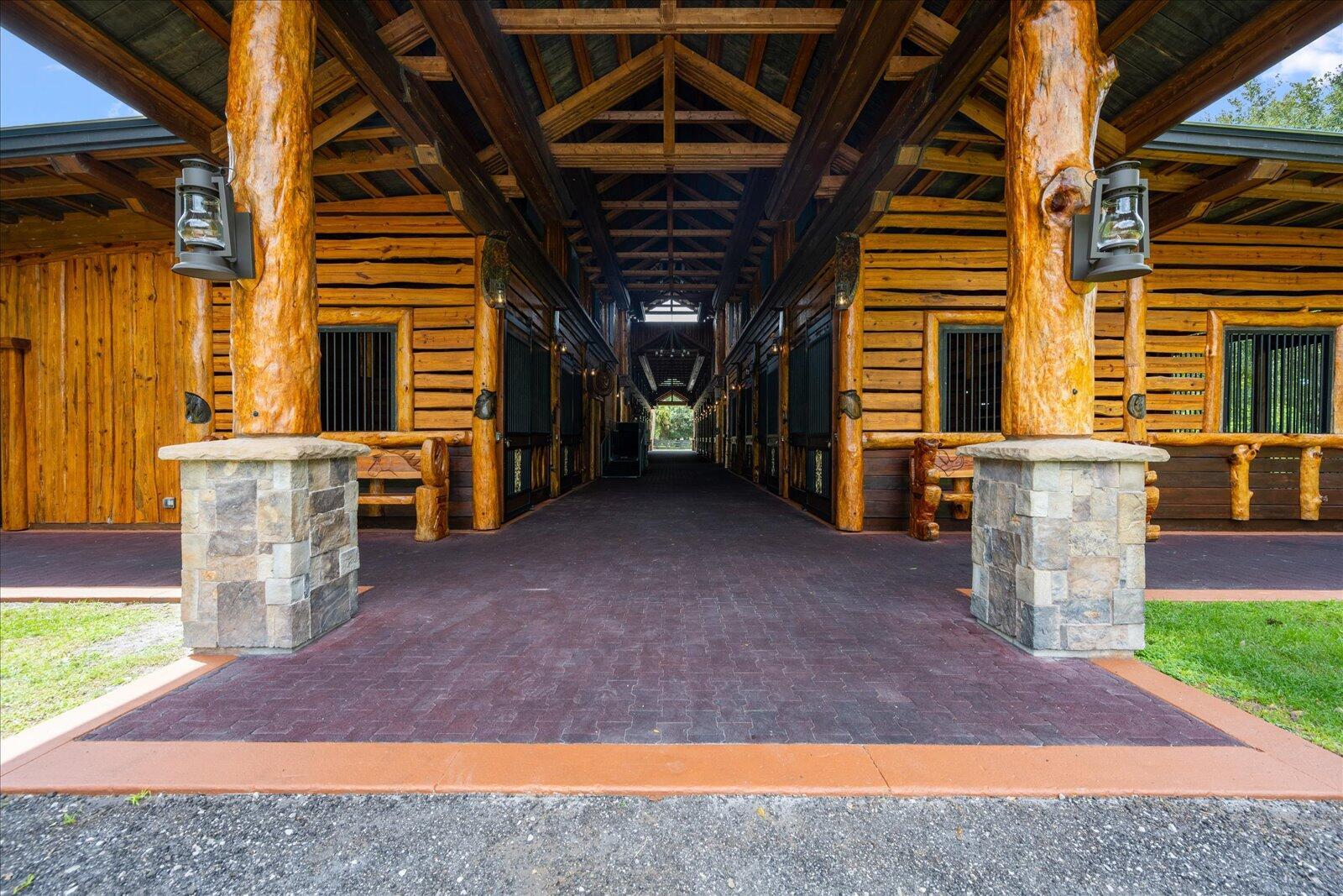 LOXAHATCHEE GROVES - Residential