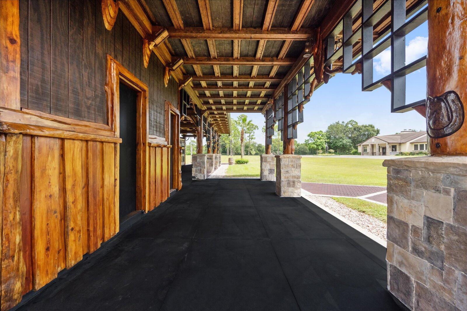 LOXAHATCHEE GROVES - Residential