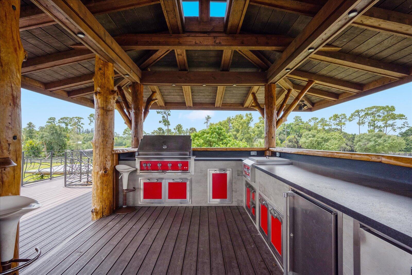 LOXAHATCHEE GROVES - Residential