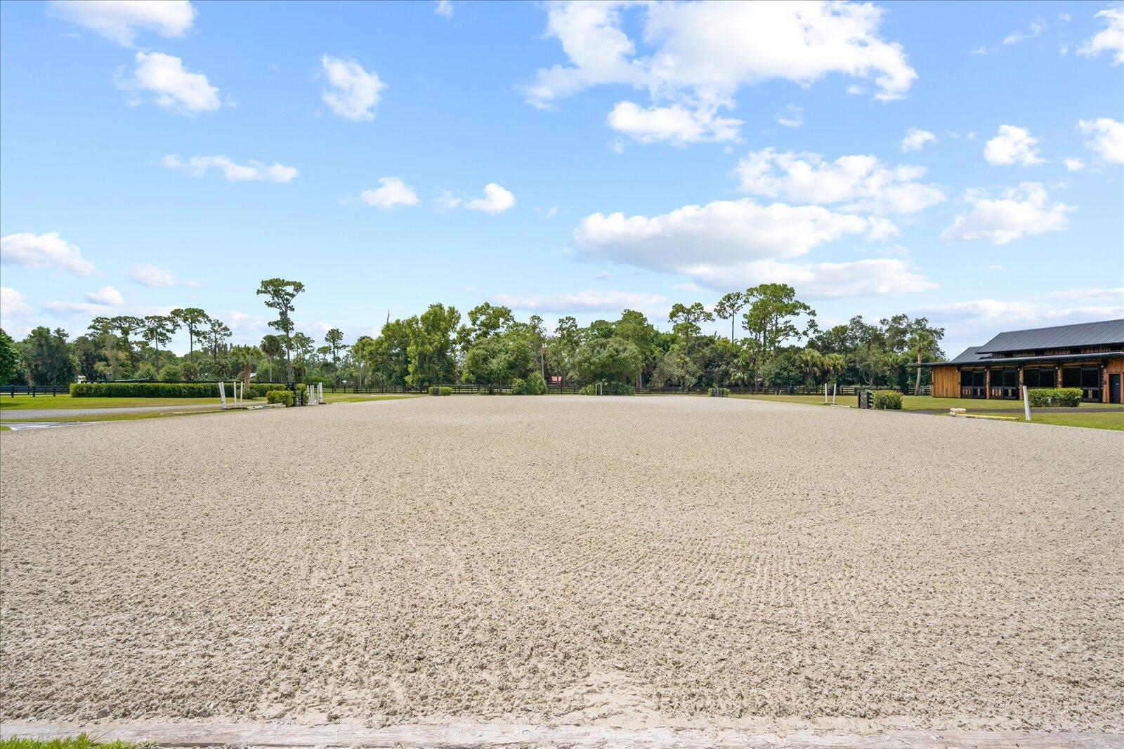 LOXAHATCHEE GROVES - Residential